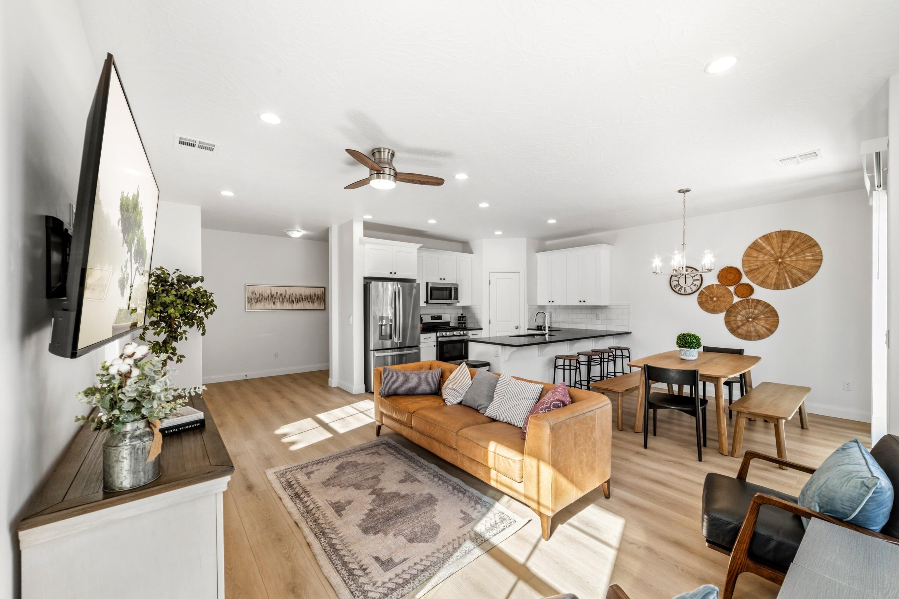 ESCONDIDO AT SIENNA HILLS - Residential