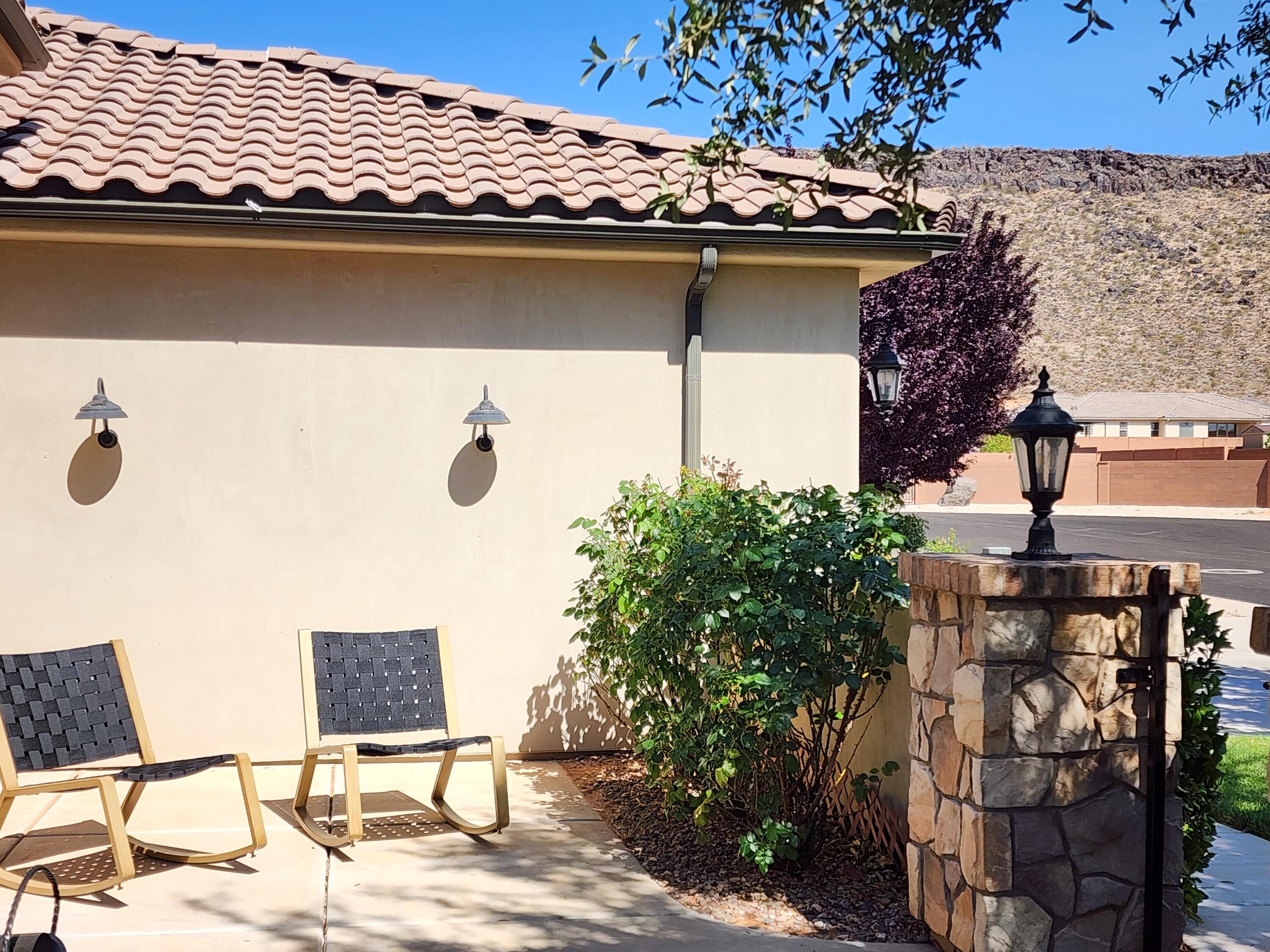 DIXIE SPRINGS - Residential