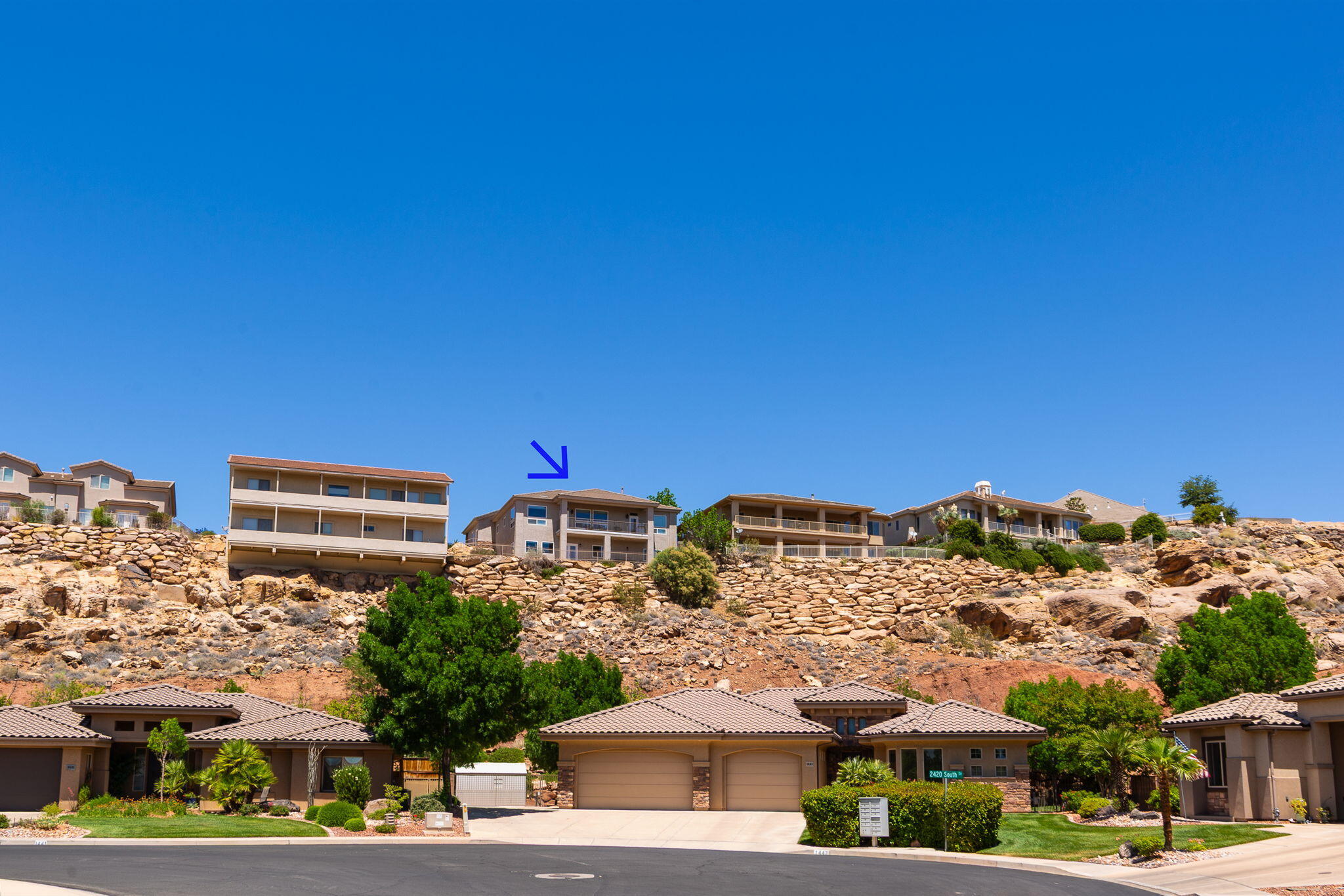 TAMARACK RIDGE ESTATES - Residential