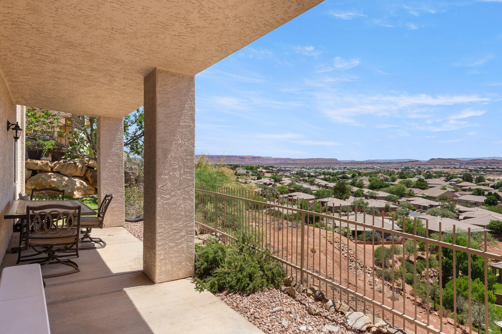TAMARACK RIDGE ESTATES - Residential