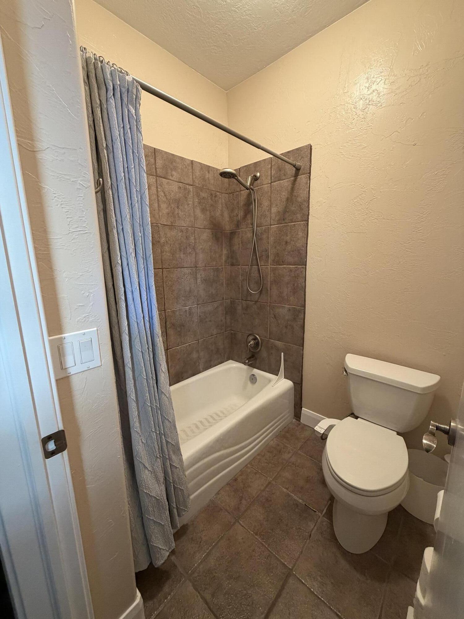 TAMARACK RIDGE ESTATES - Residential