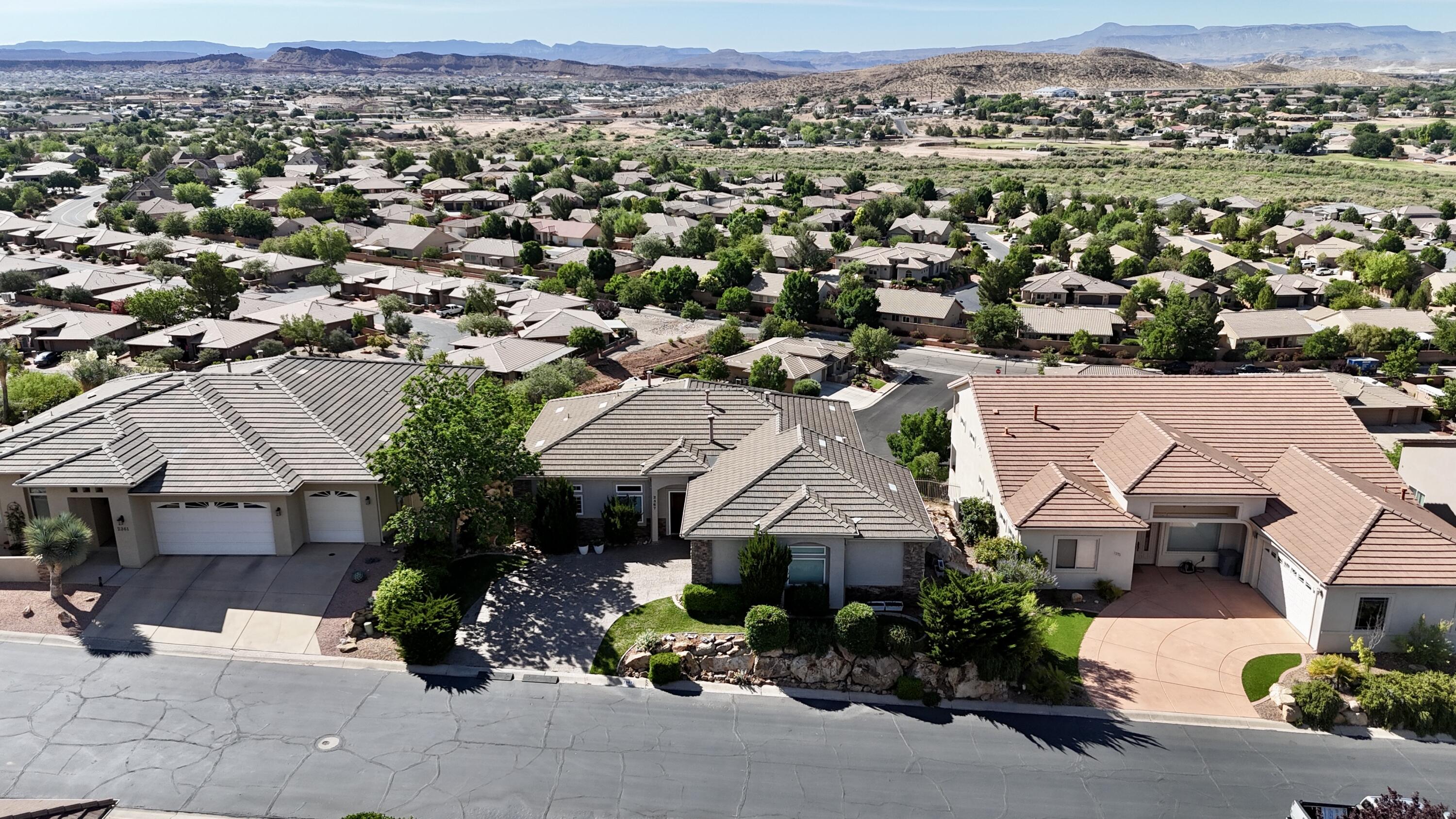 TAMARACK RIDGE ESTATES - Residential