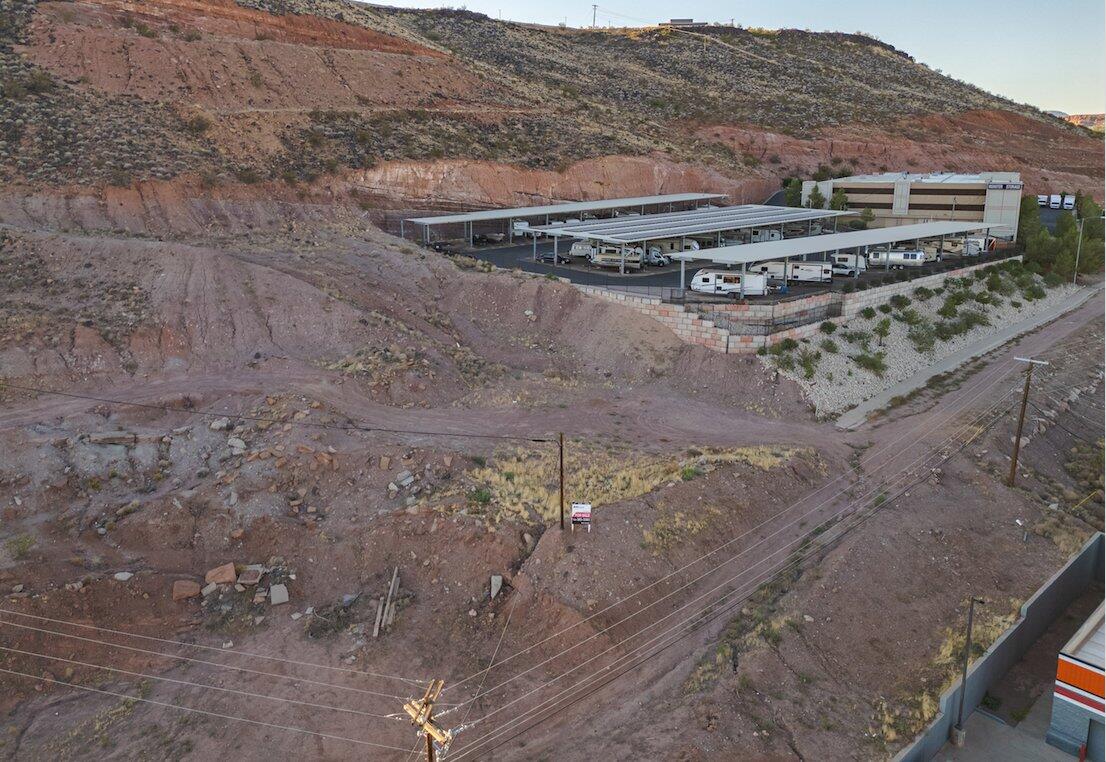 ST GEORGE TOWNSITE - Land