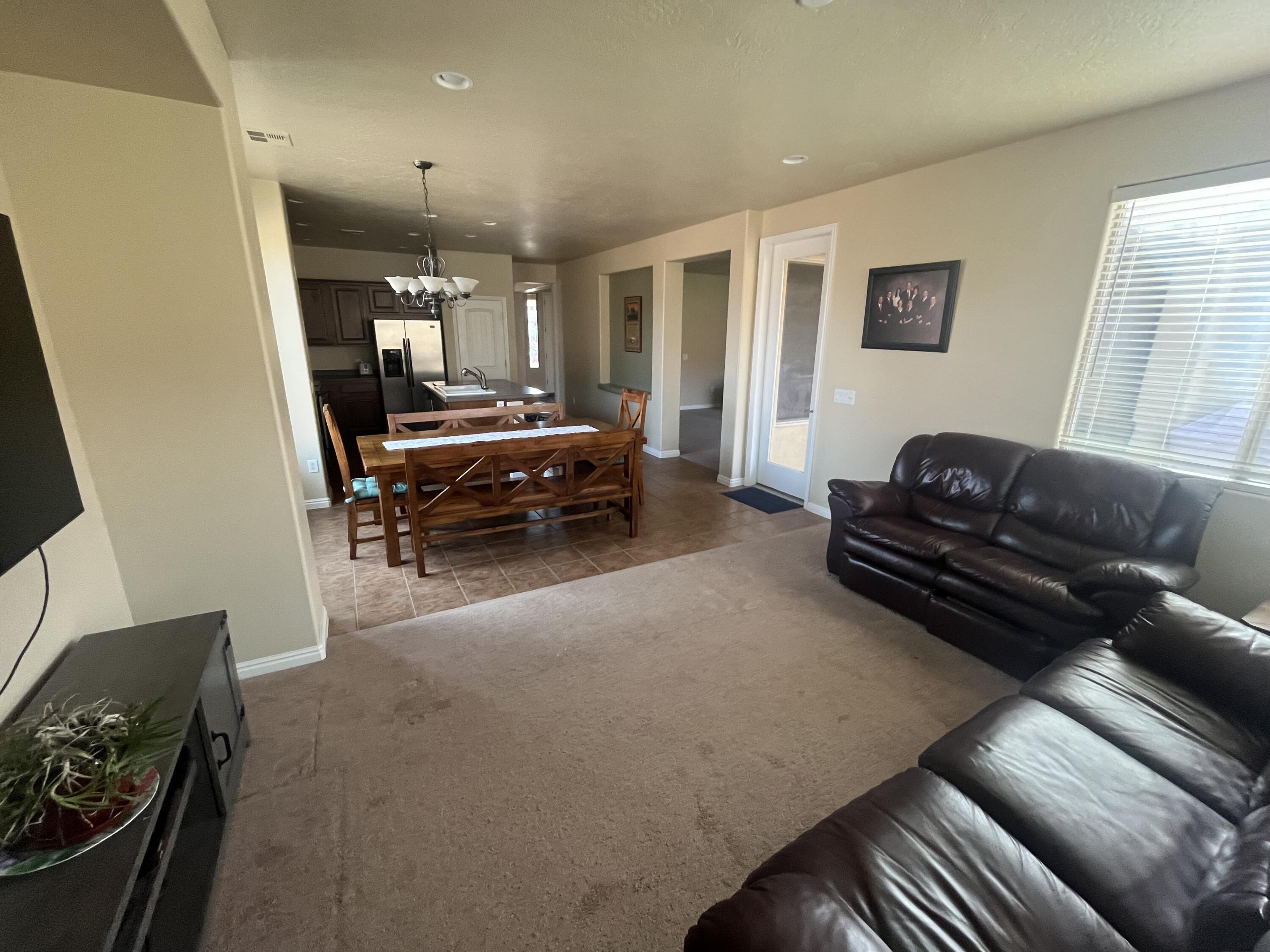 CORAL CANYON - Residential