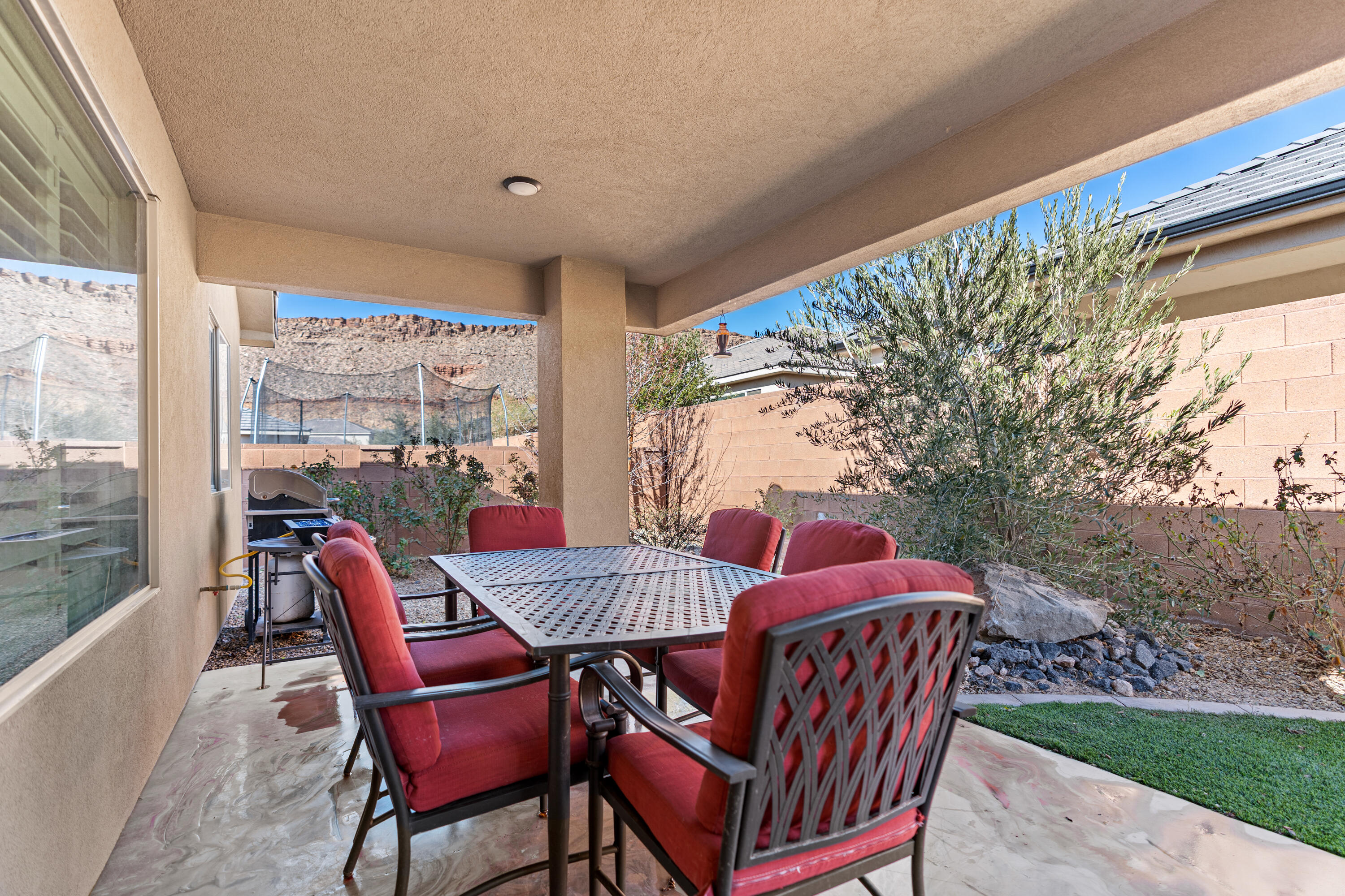 RED WATERS - Residential