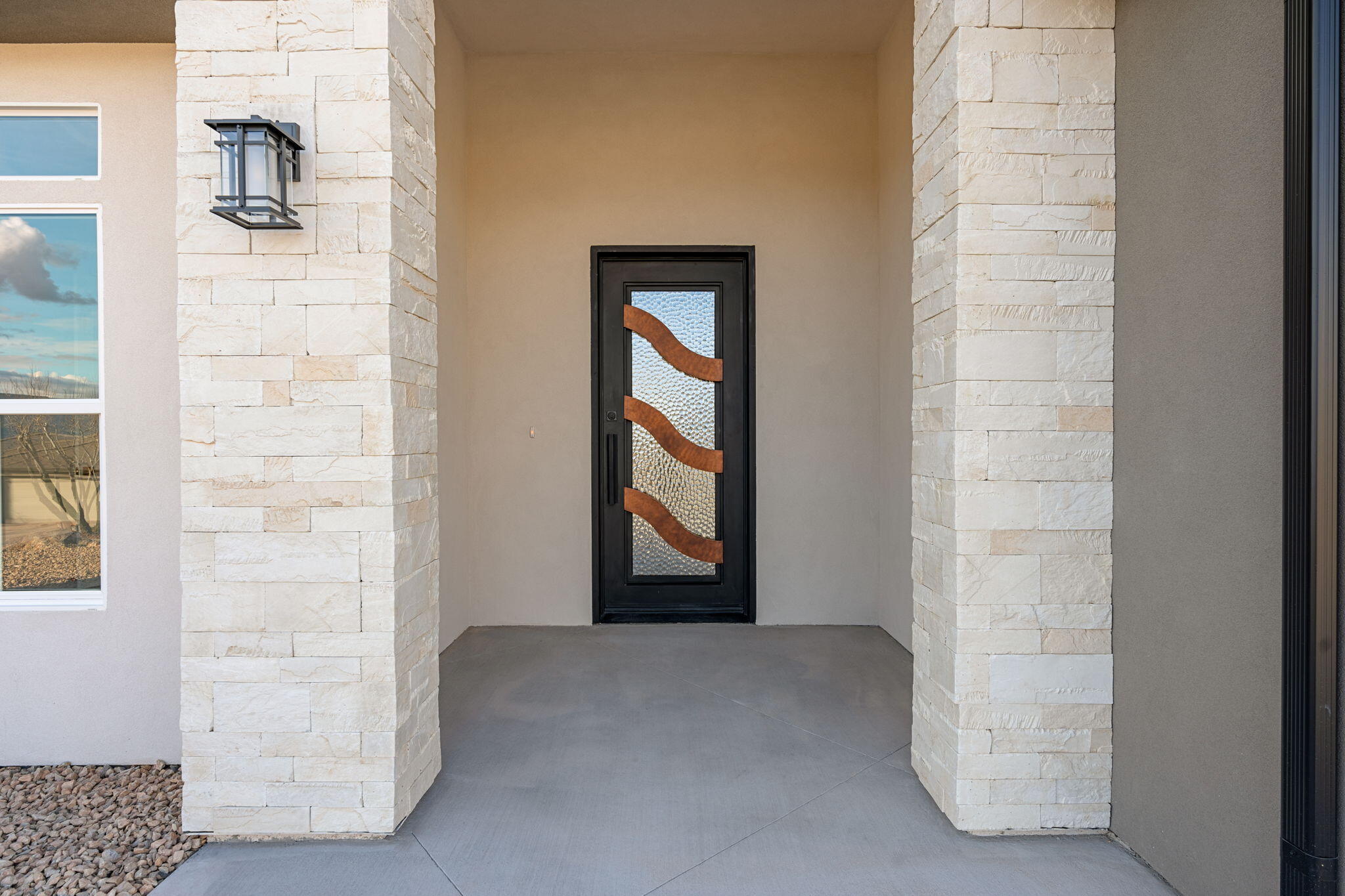 SCENIC POINTE - Residential