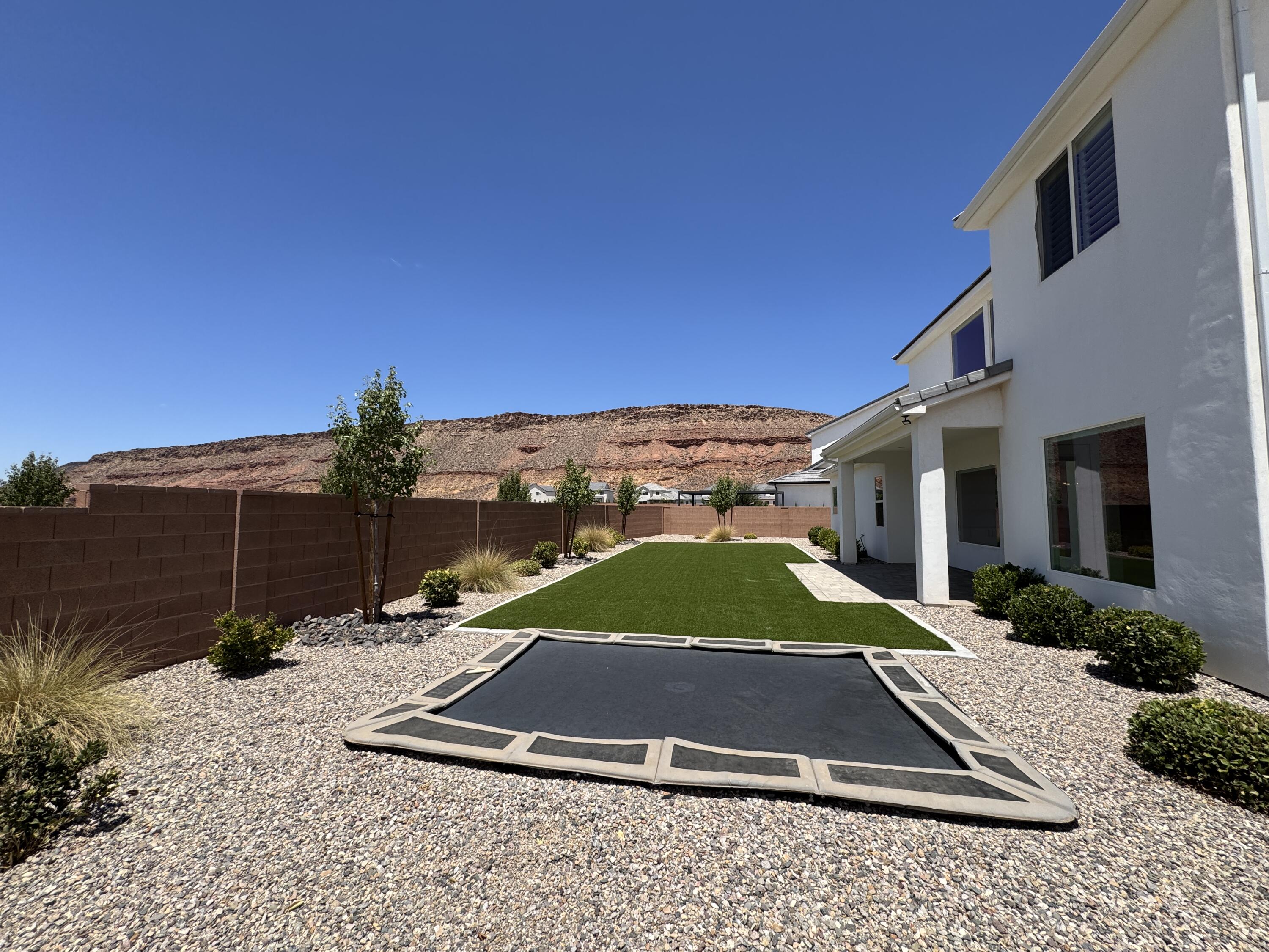 RED MESA AT SUNRISE VALLEY - Residential
