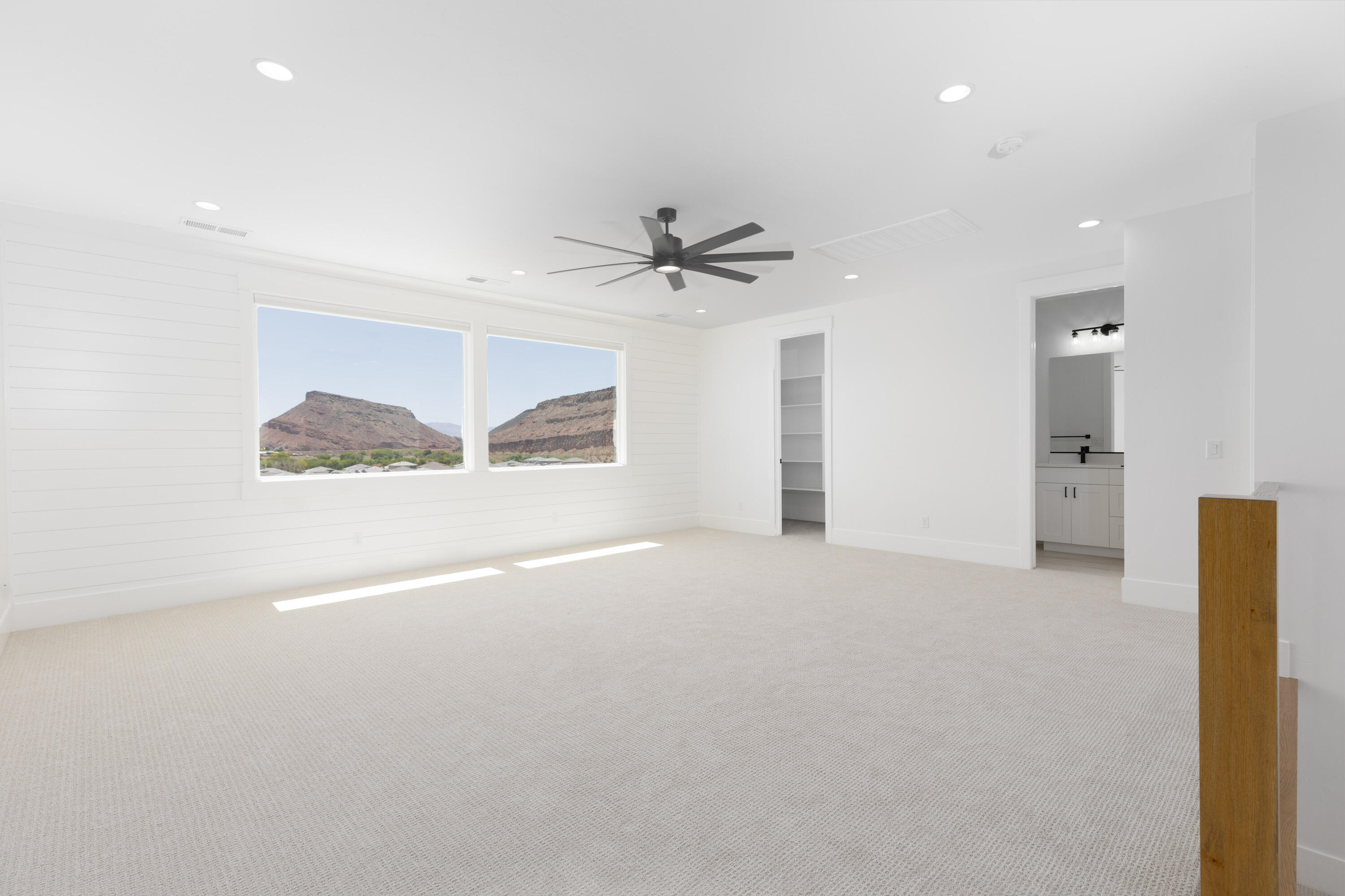 RED MESA AT SUNRISE VALLEY - Residential