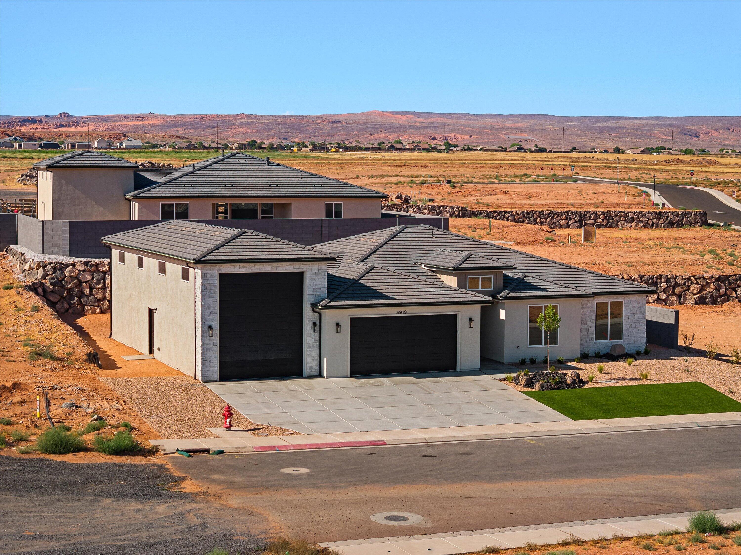 RED SLATE ESTATES - Residential
