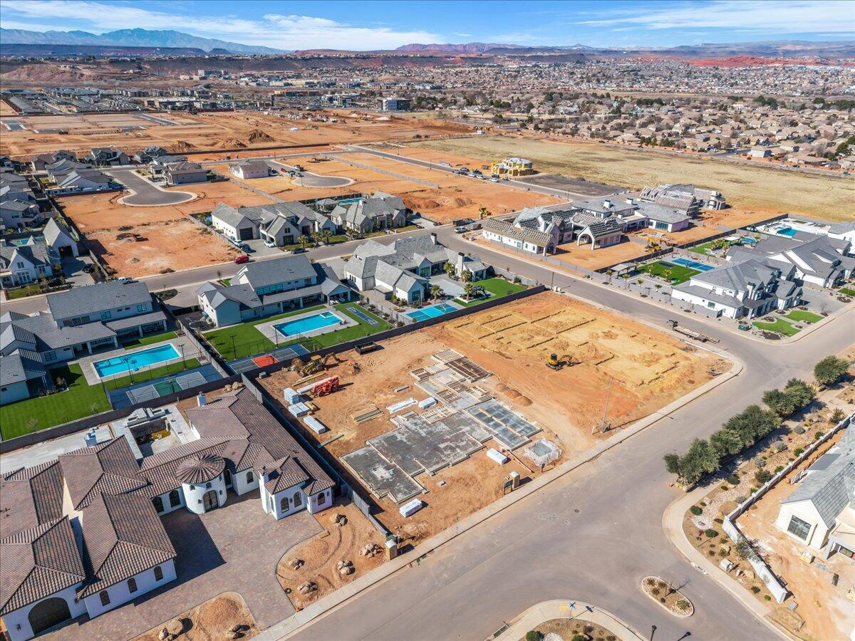OAK GROVE MEADOWS - Residential