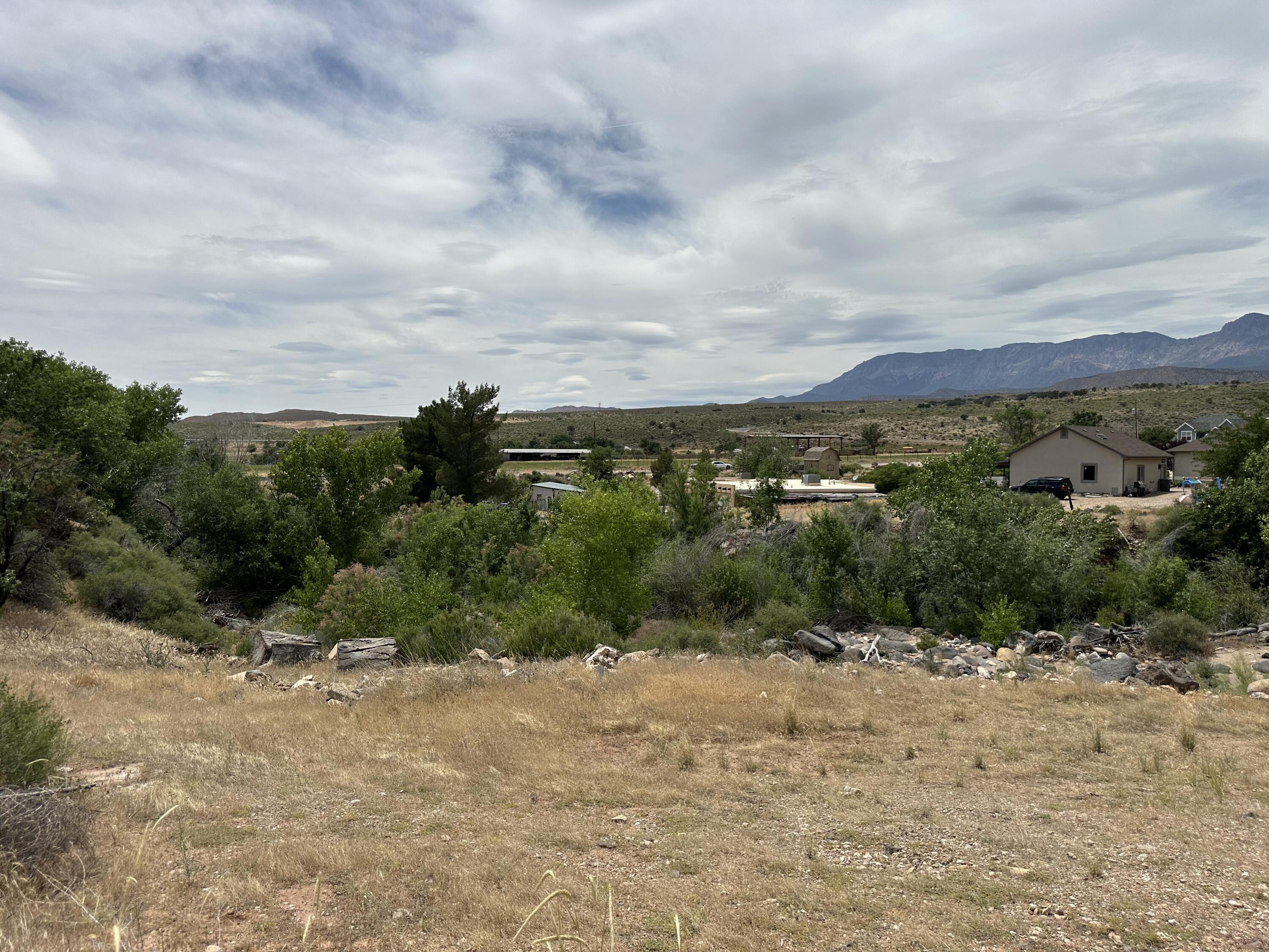 Don't miss out on this rare opportunity nestled along the banks of picturesqe Ash Creek in Toquerville. These 5 lots have unobstructed views and you can bring your own builder! They are very close to Zion National Park, Toquerville Falls, and Sandhollow Reservoir.
