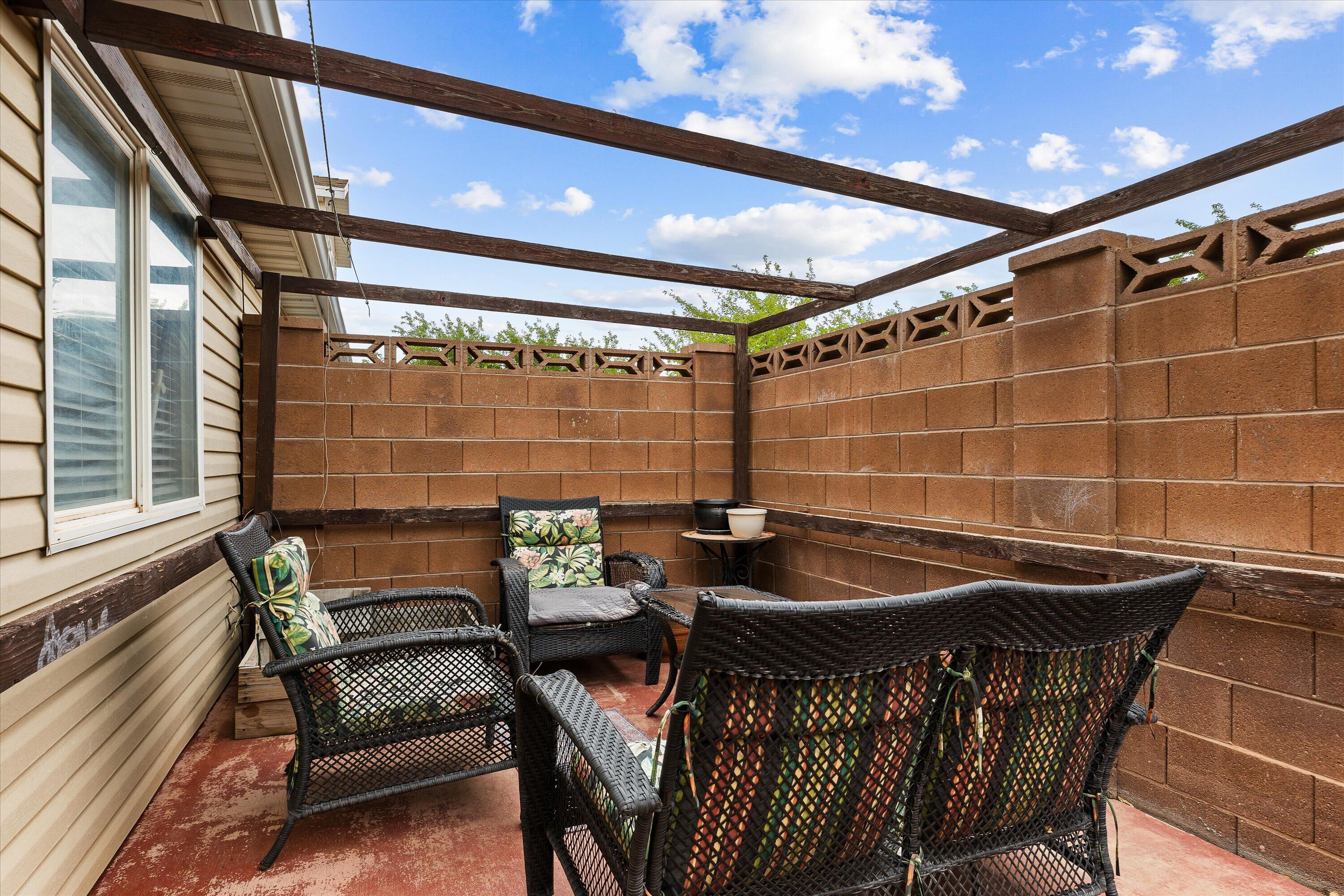PECAN MEADOWS - Residential
