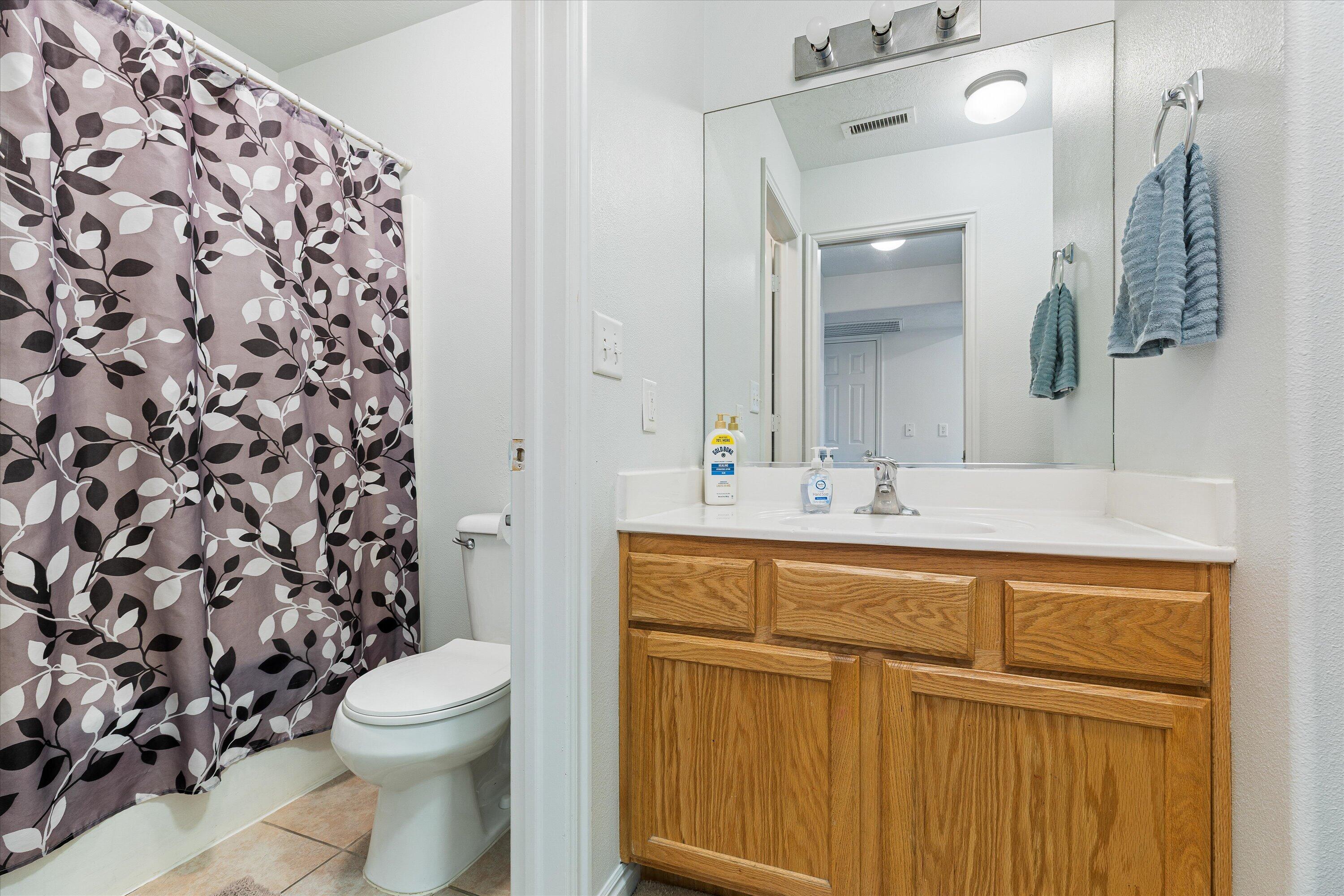 PECAN MEADOWS - Residential