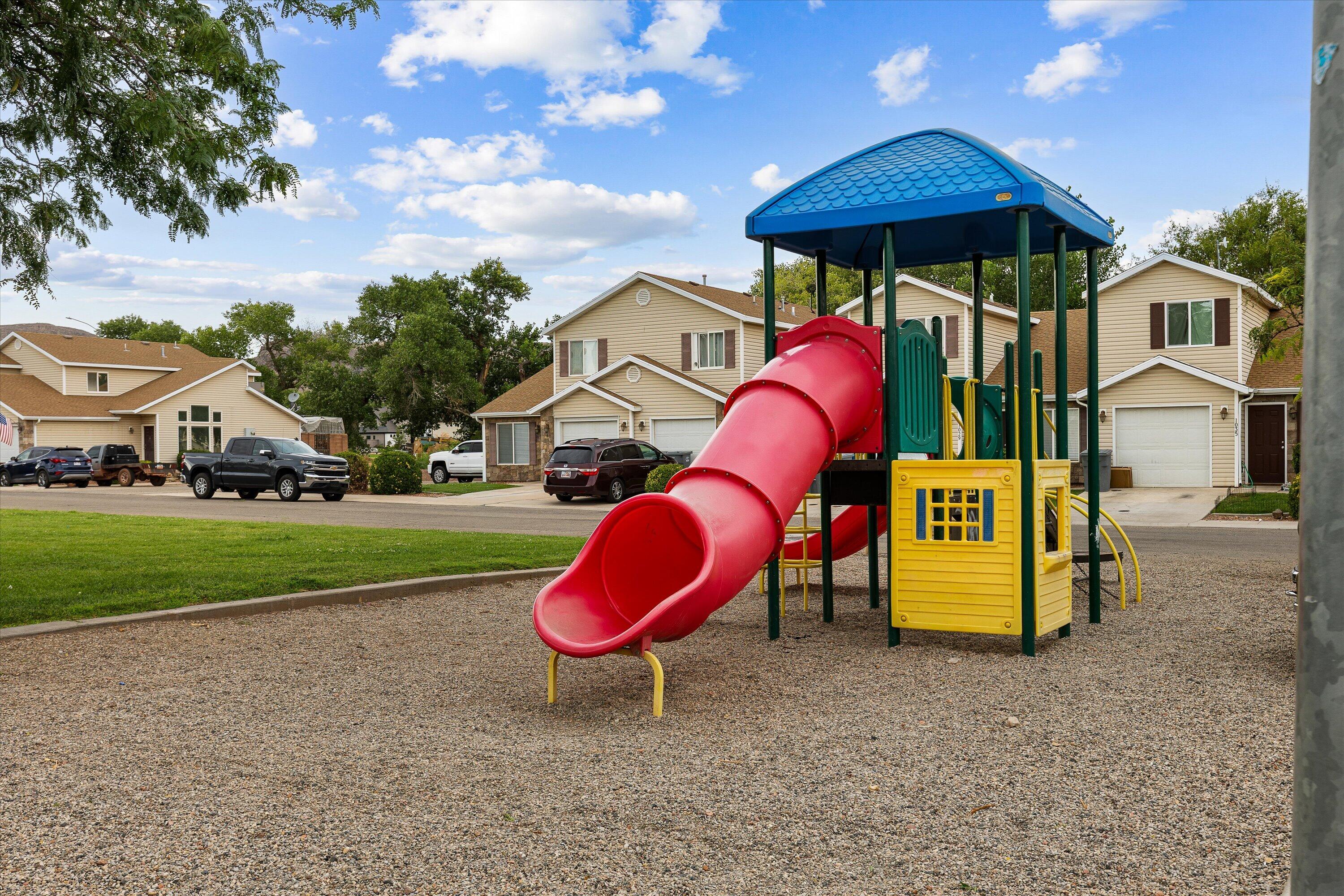 PECAN MEADOWS - Residential
