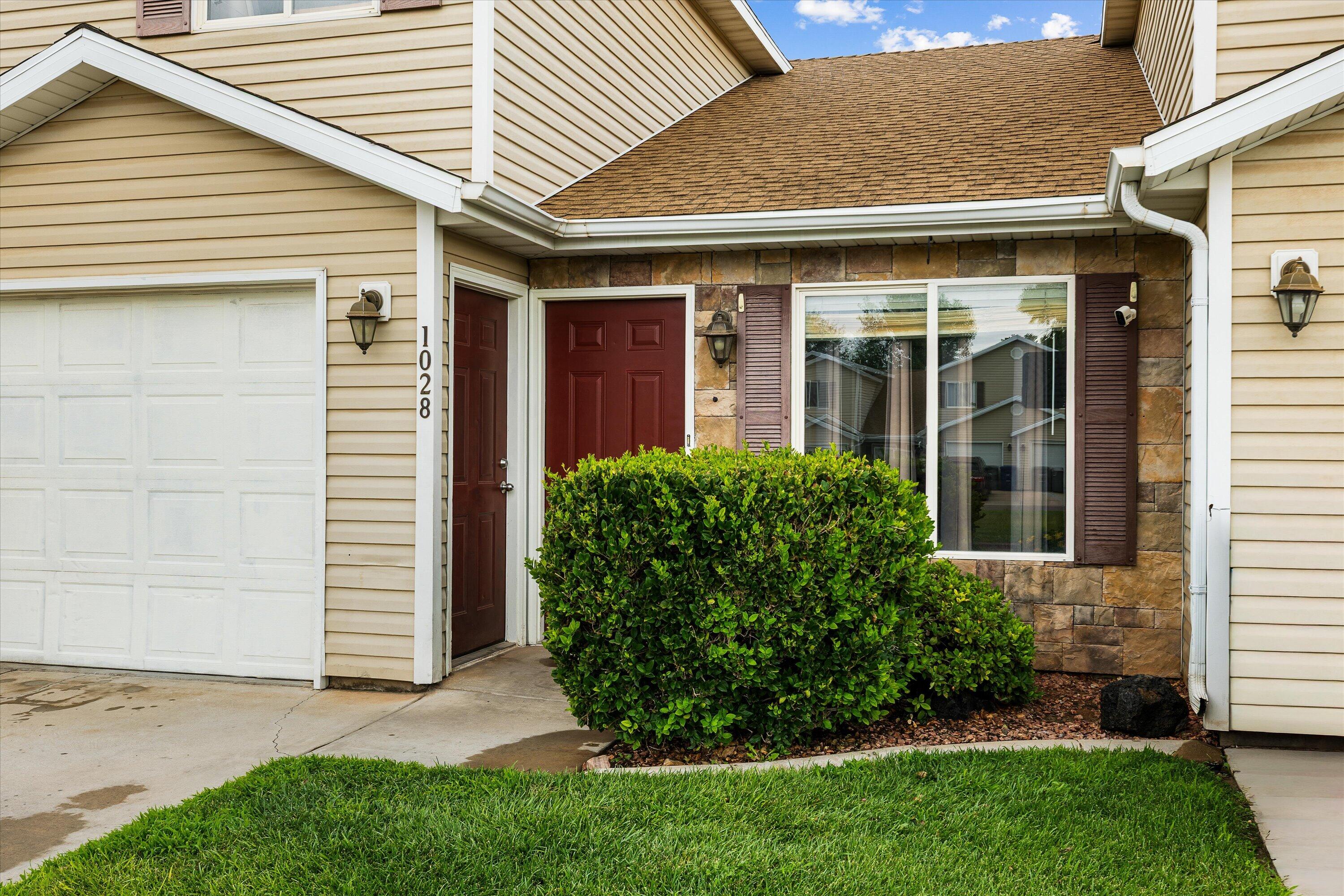 PECAN MEADOWS - Residential