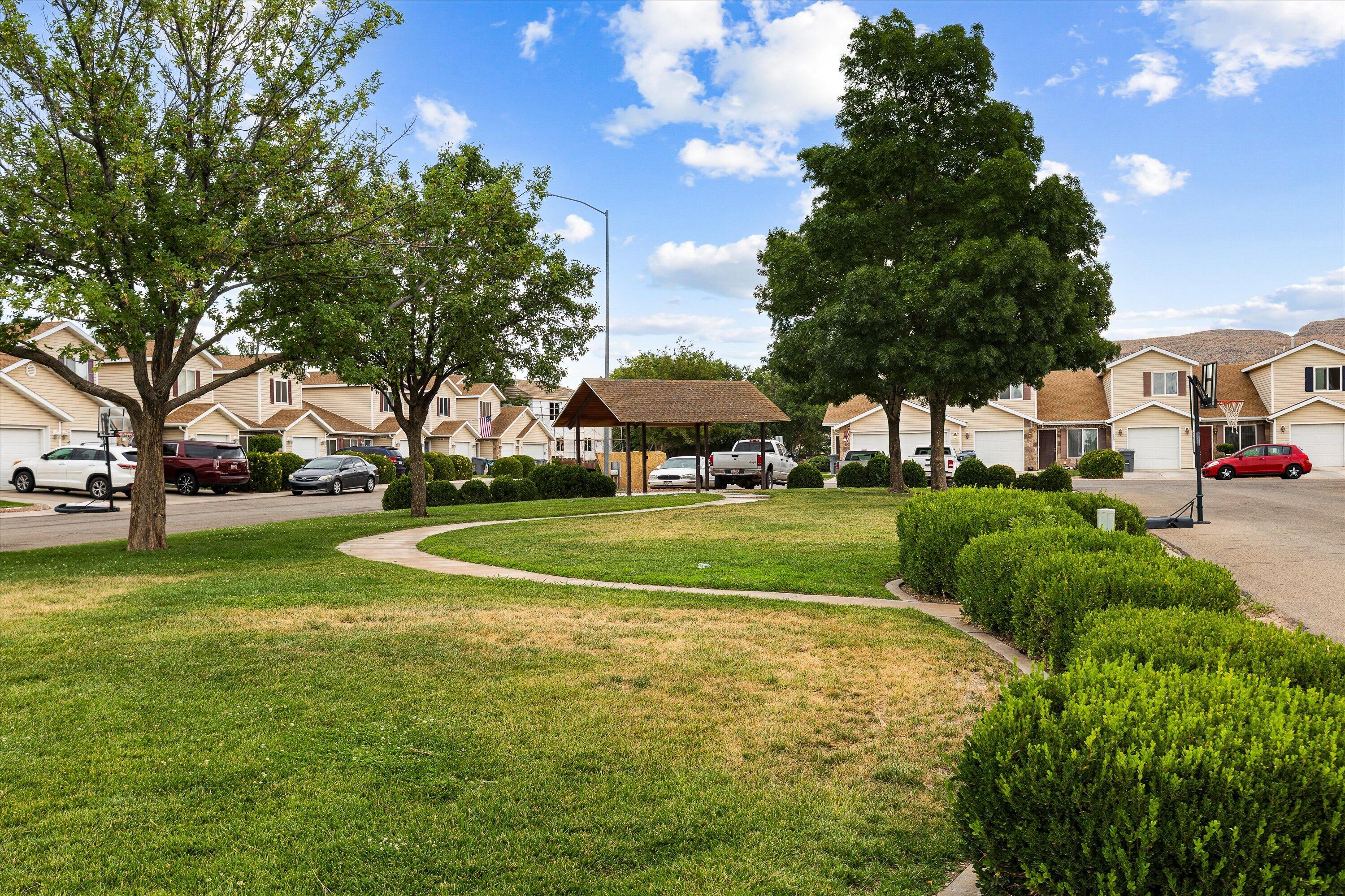 PECAN MEADOWS - Residential