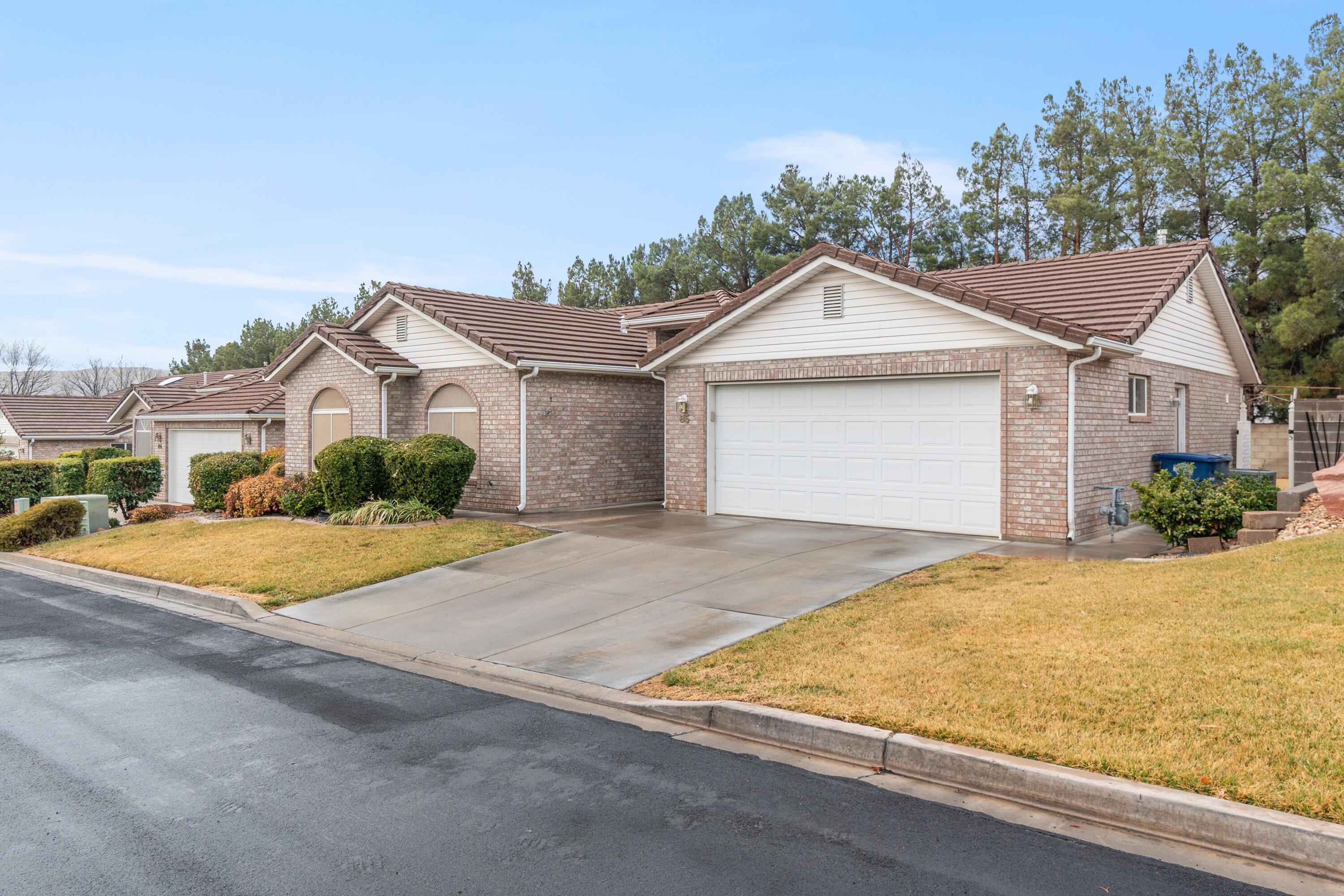 SOUTH FIELD ESTATES - Residential