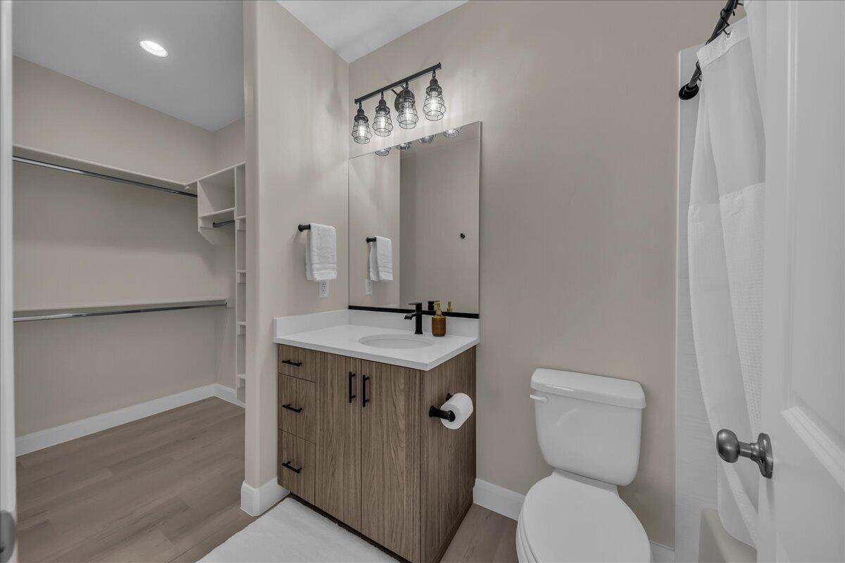 TWIN LAKE RESORT - Residential