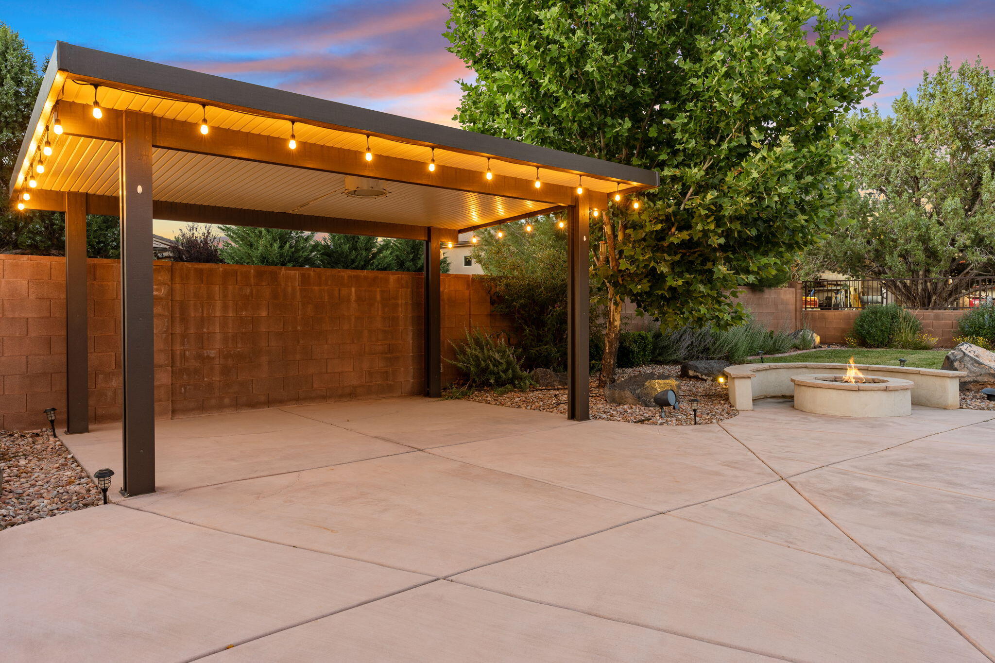 CANYON TRAILS AT DAMMERON VALLEY - Residential