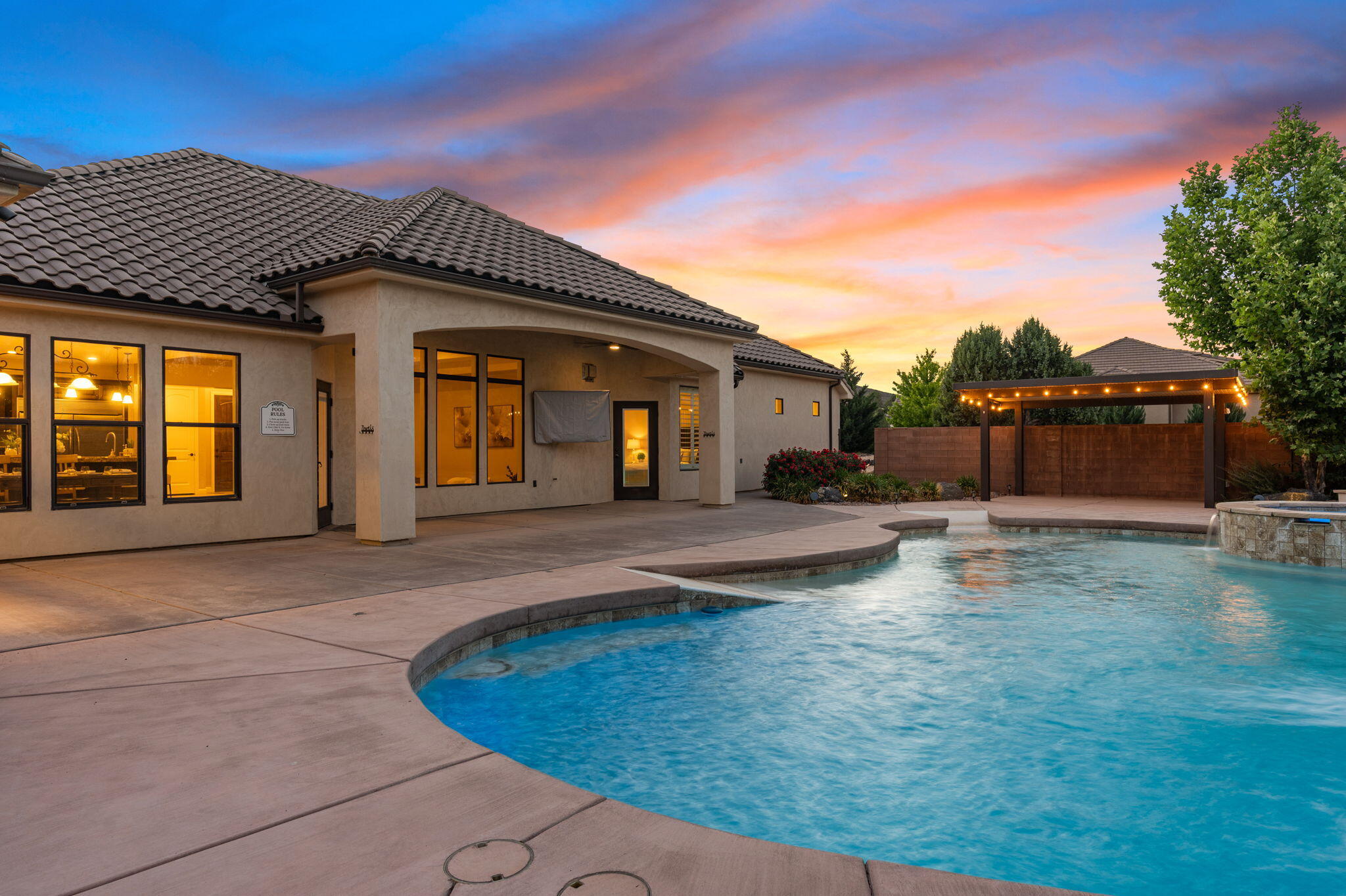 CANYON TRAILS AT DAMMERON VALLEY - Residential