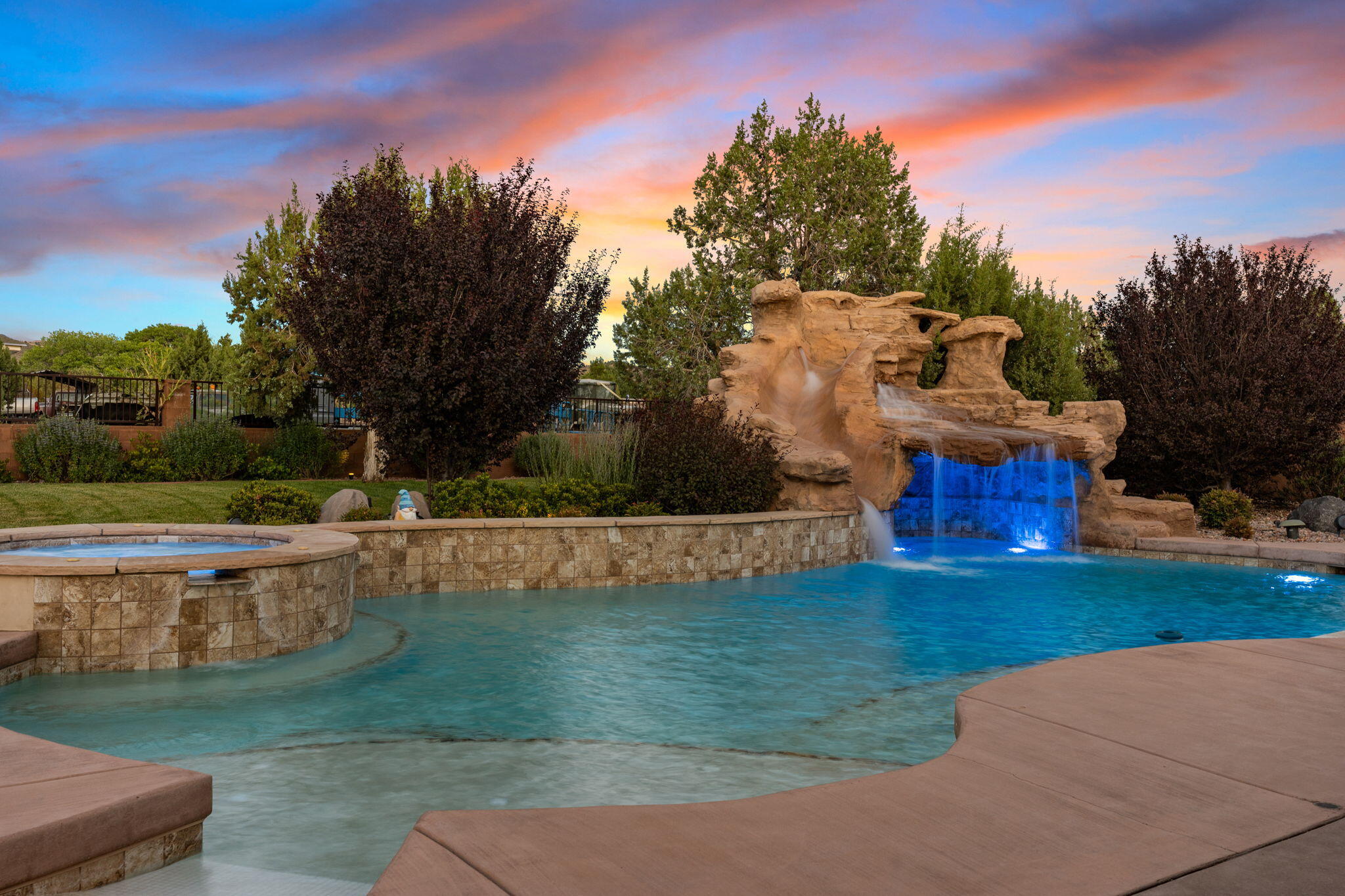 CANYON TRAILS AT DAMMERON VALLEY - Residential