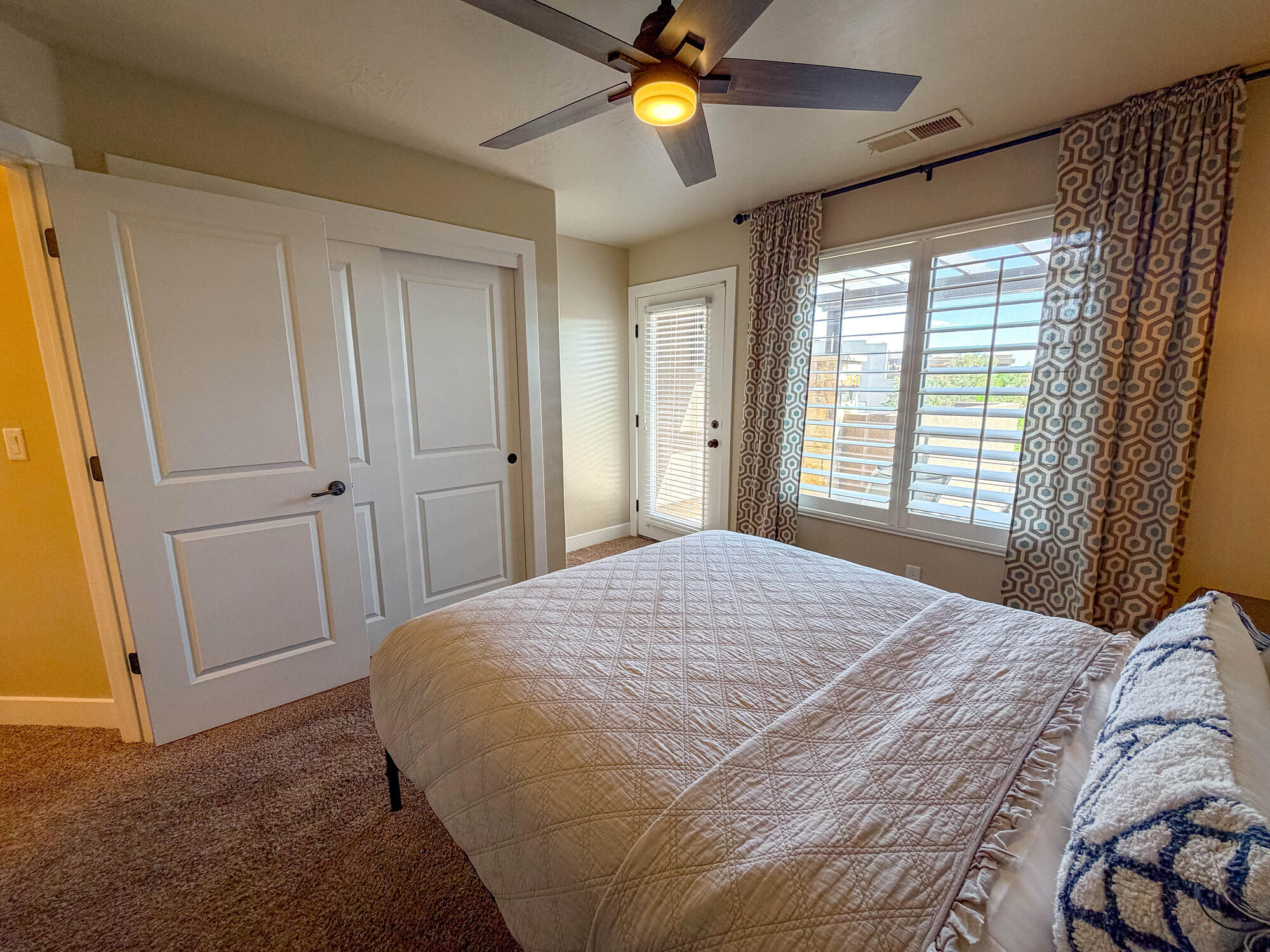 ST GEORGE TOWNSITE - Residential