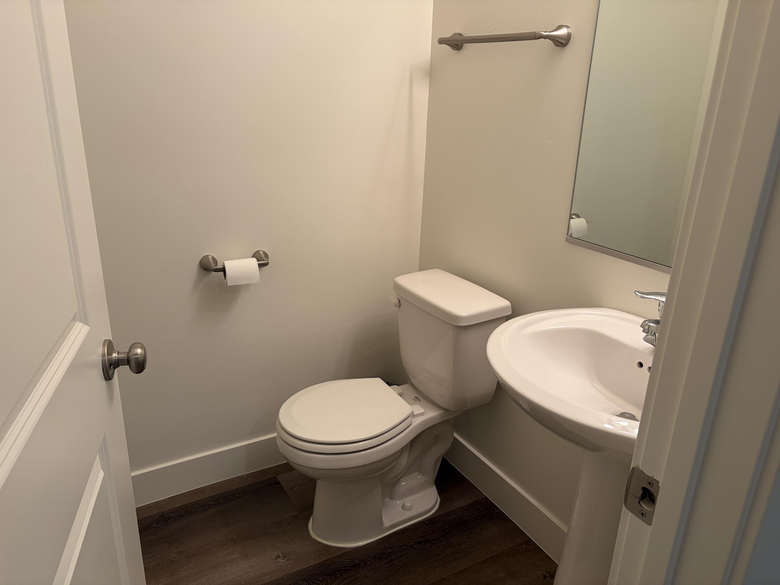 DESERT BLUFF AT DESERT CANYONS TOWNHOMES - Residential