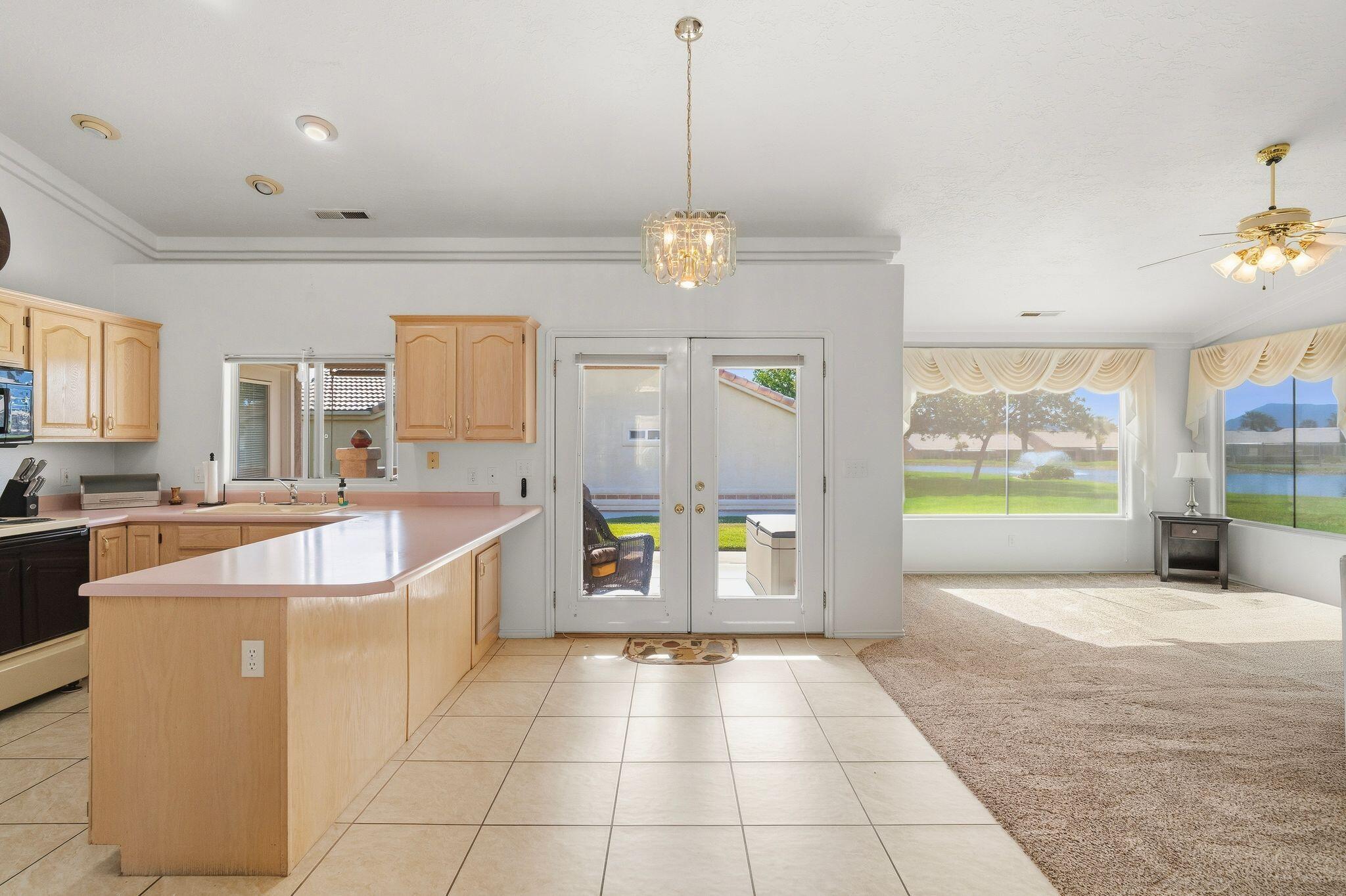 WEST SPRINGS TOWNHOMES - Residential
