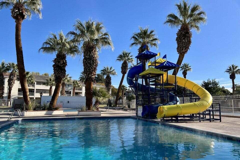 LAS PALMAS RESORT CONDOS - Residential