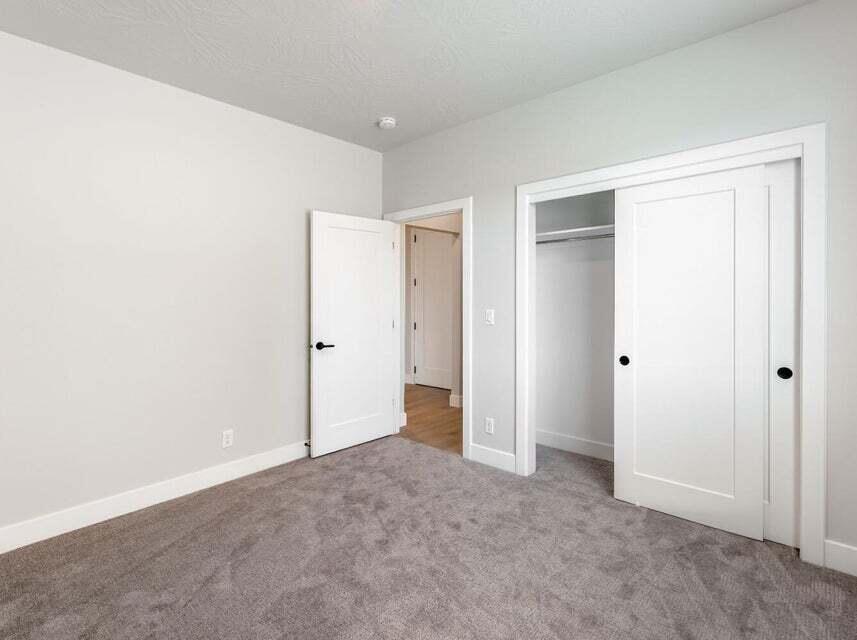 RISE AT CORAL CANYON - Residential
