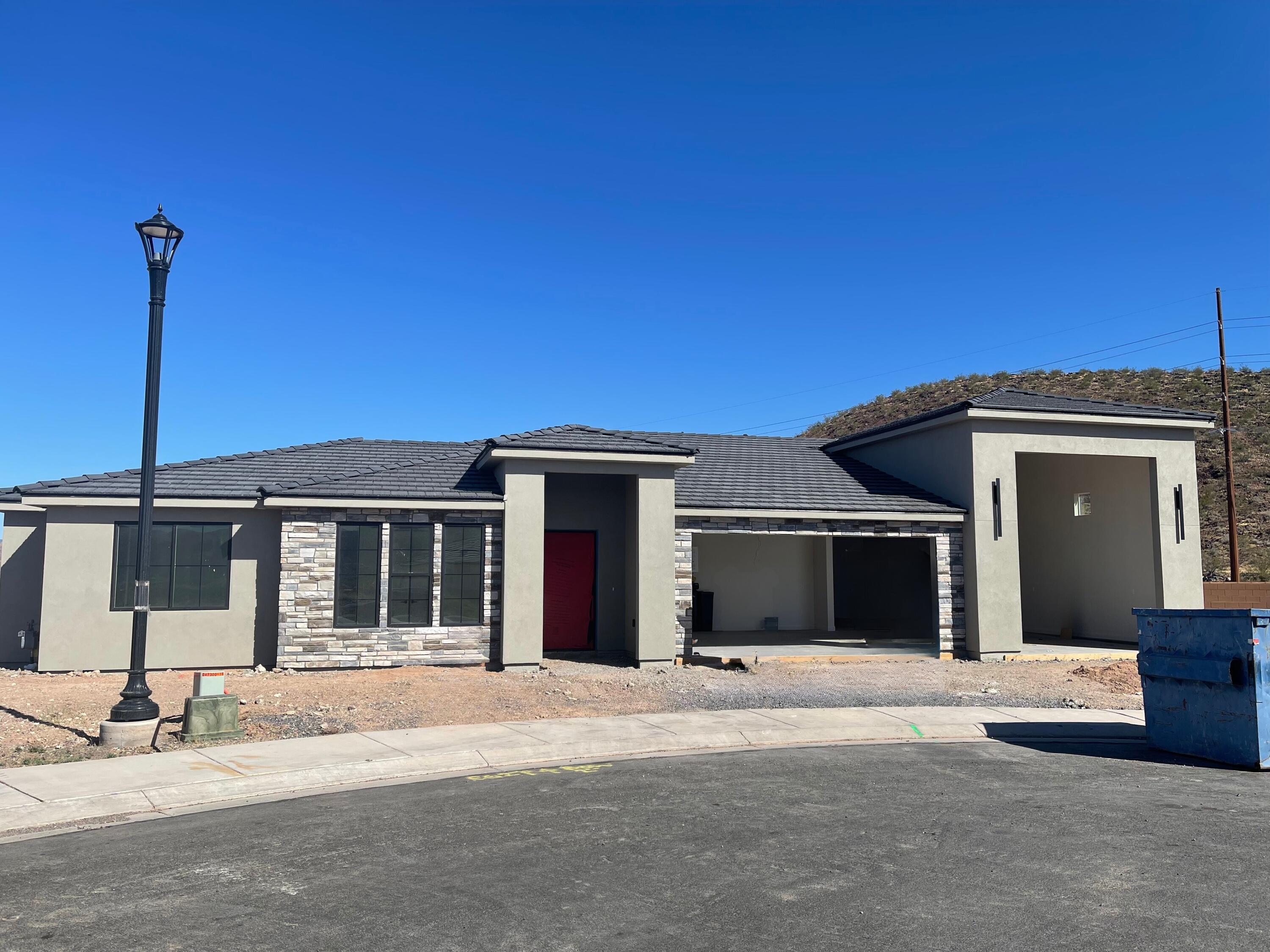 PAINTED SANDS - Residential