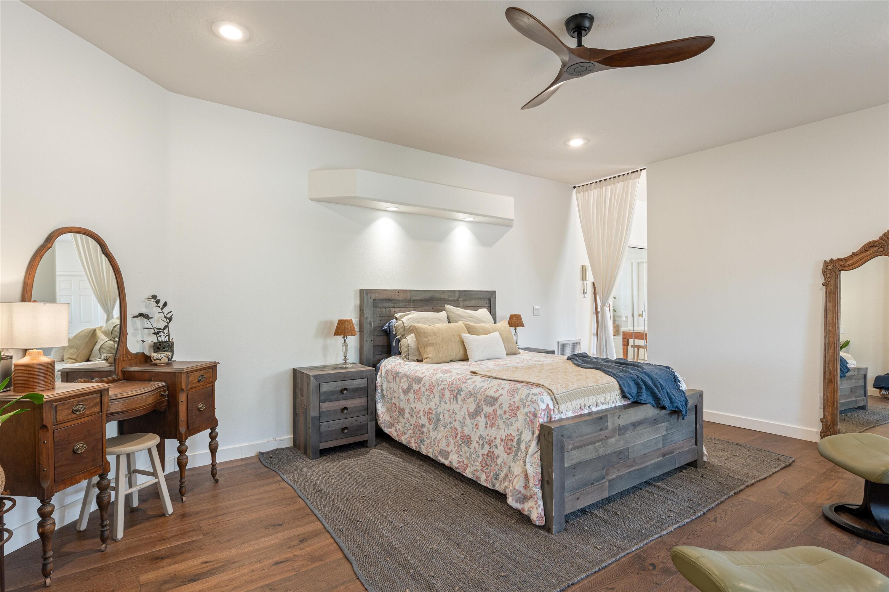 COPPER CANYON - Residential