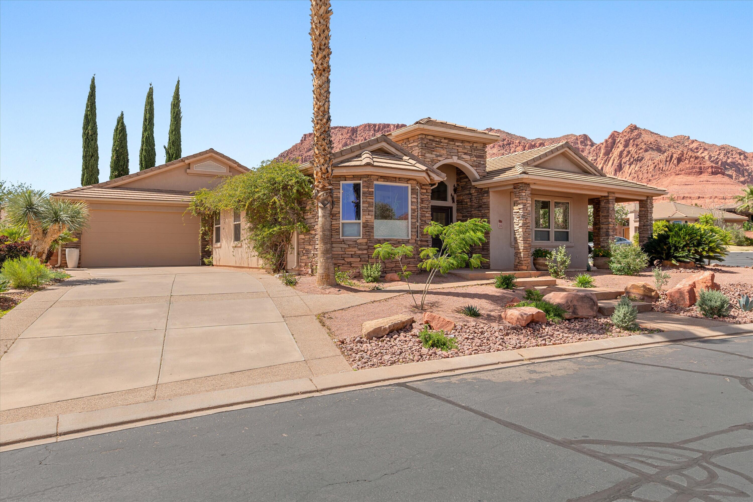 COPPER CANYON - Residential
