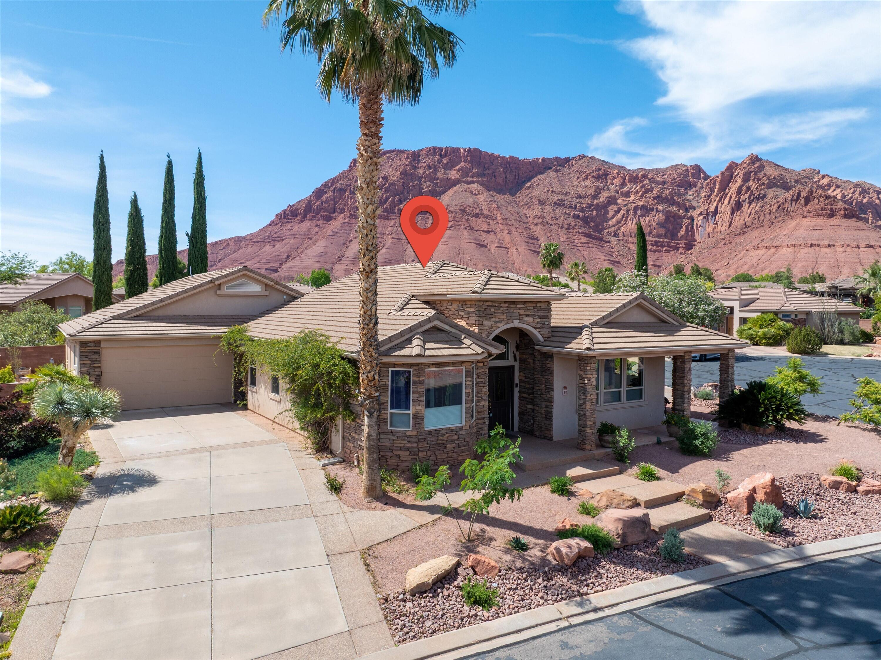 COPPER CANYON - Residential