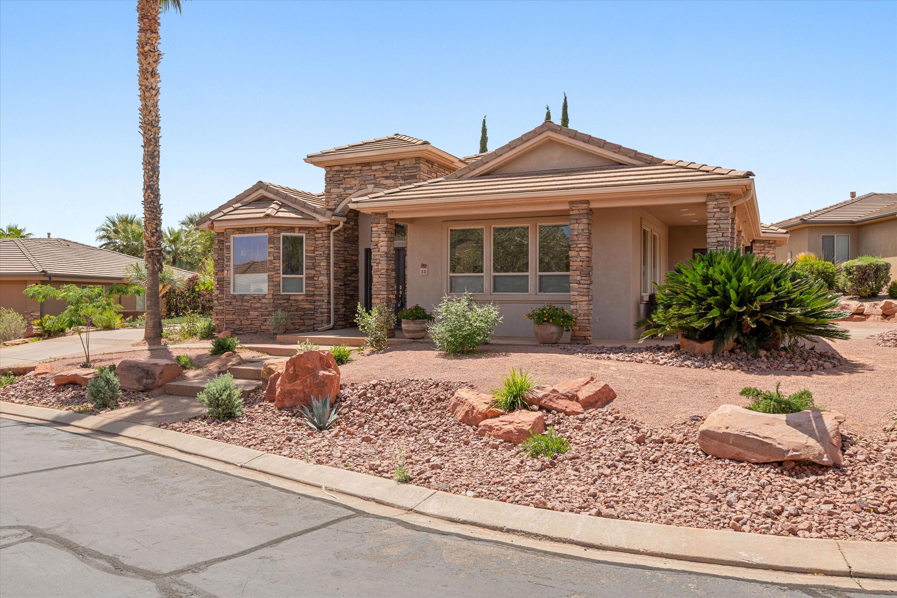 COPPER CANYON - Residential