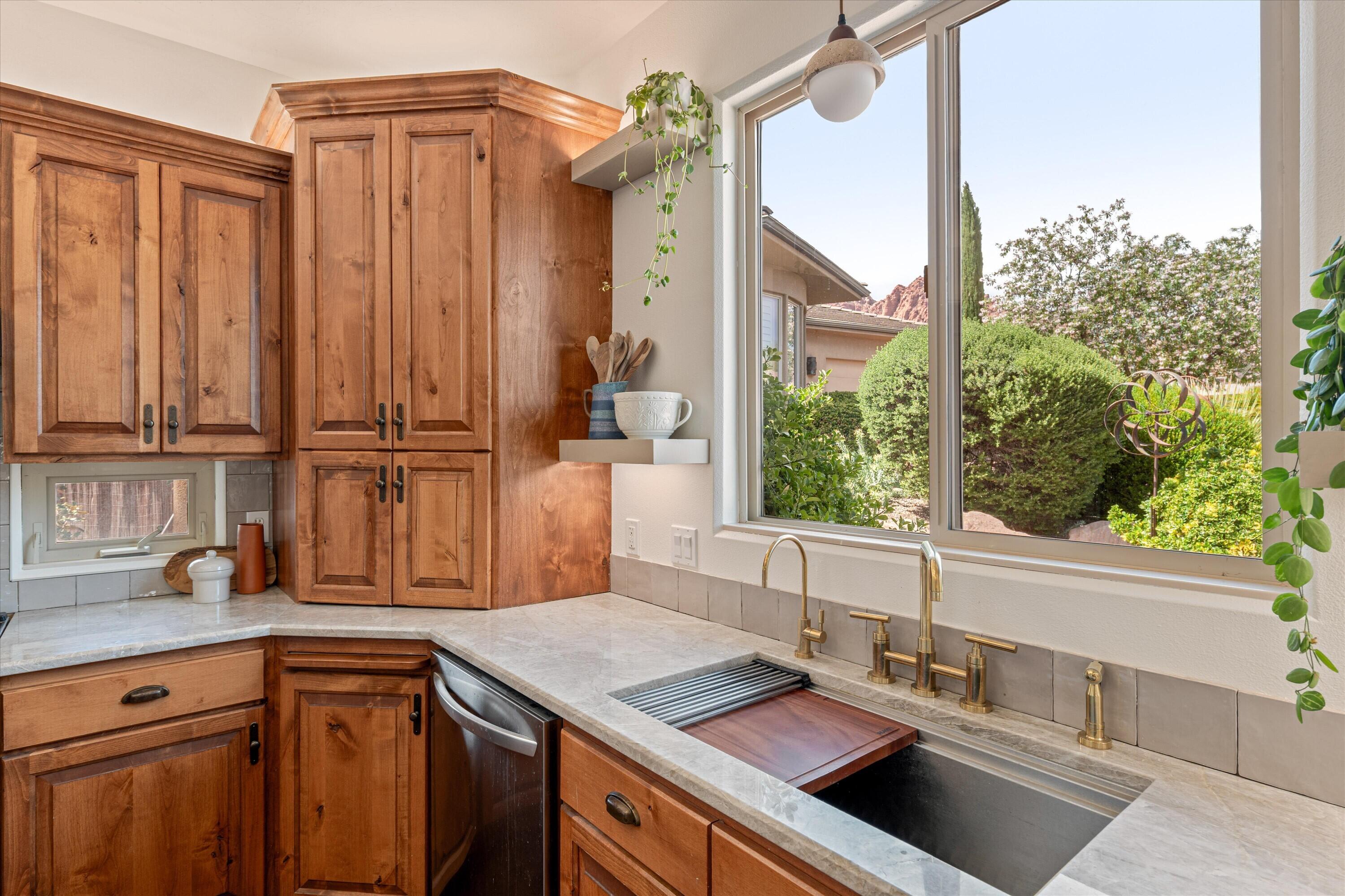 COPPER CANYON - Residential