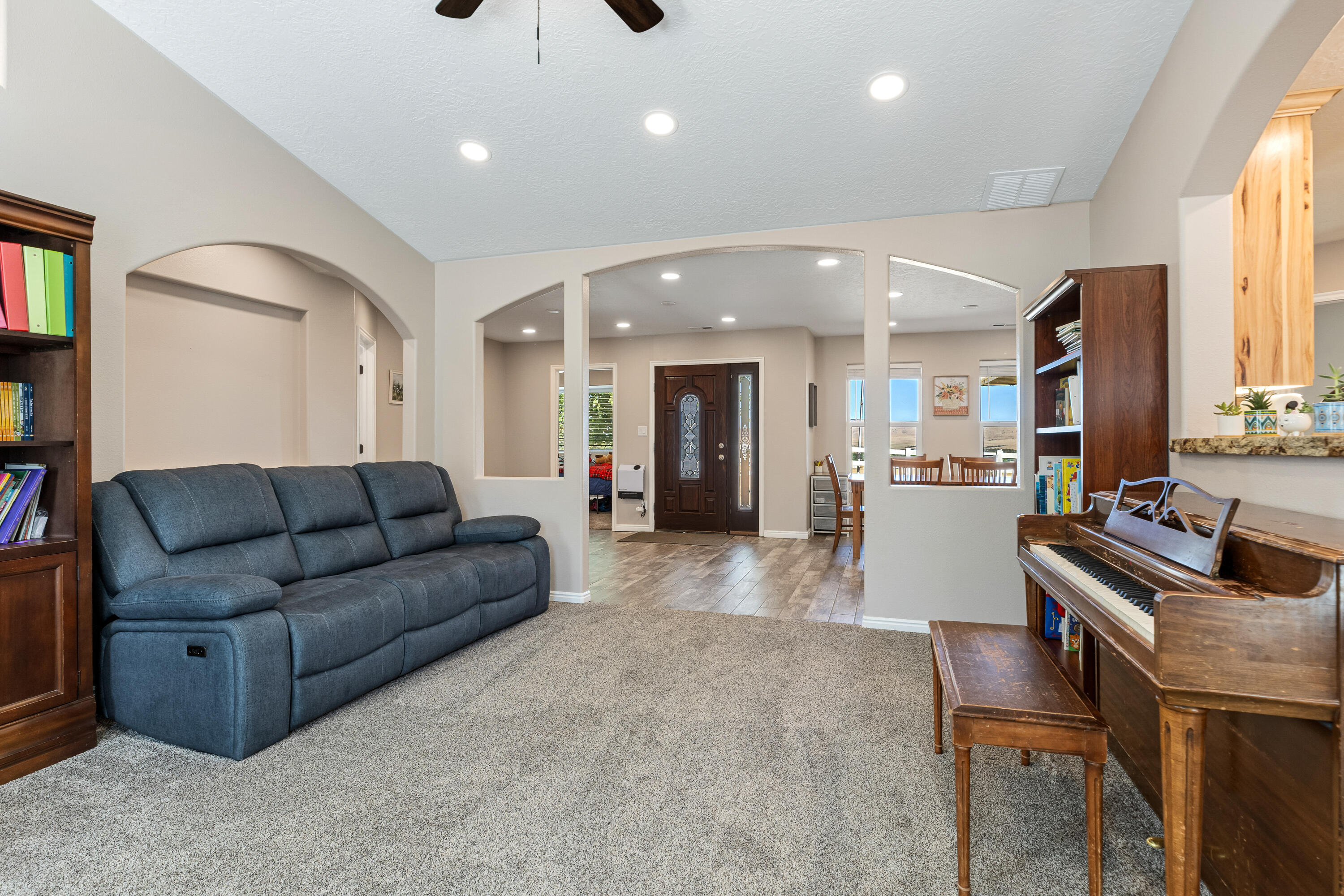 ENTERPRISE TOWNSITE - Residential