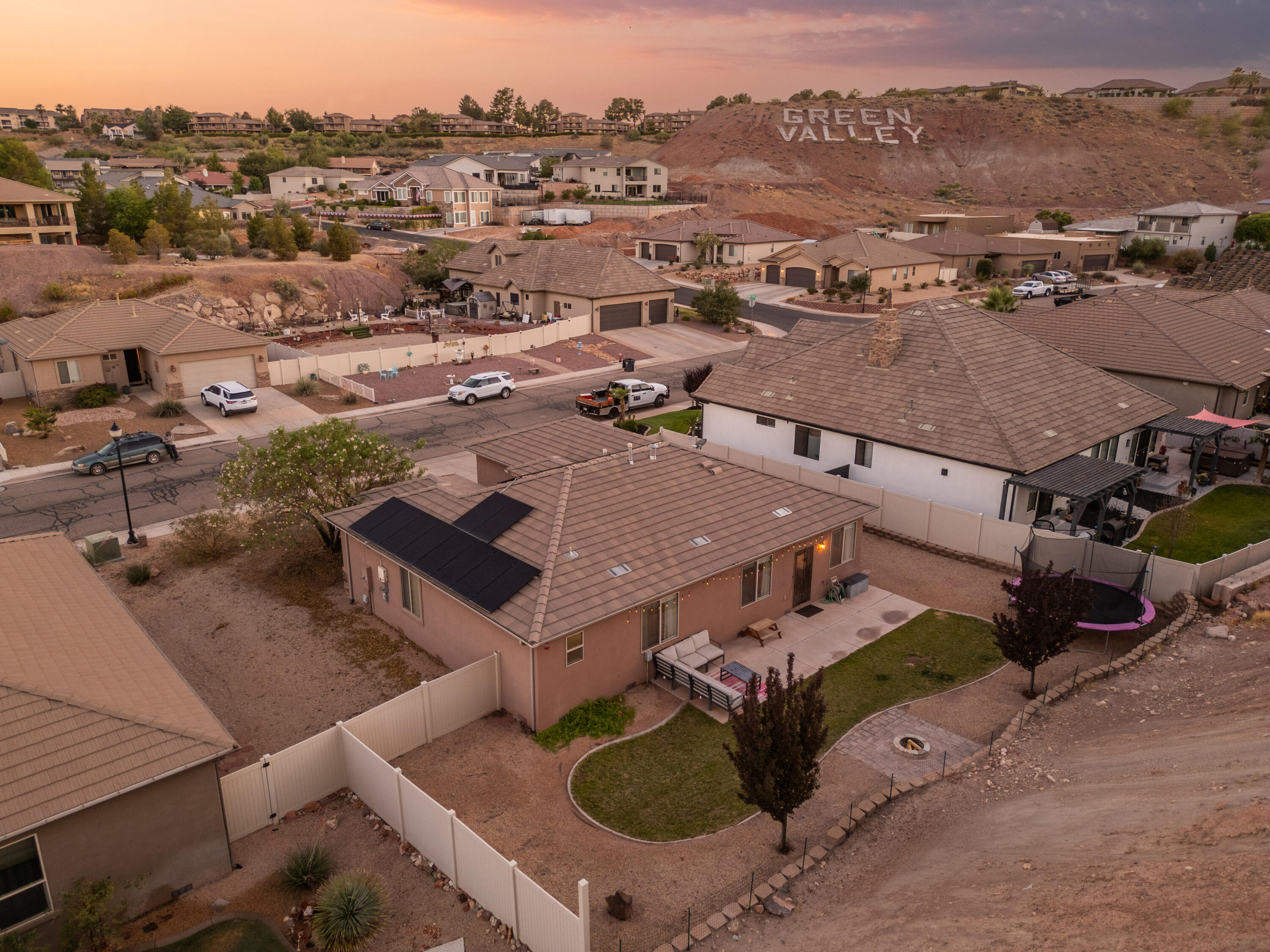 OVERLOOK AT GREEN VALLEY - Residential
