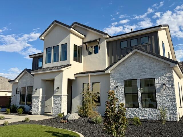 CRIMSON VISTAS - Residential