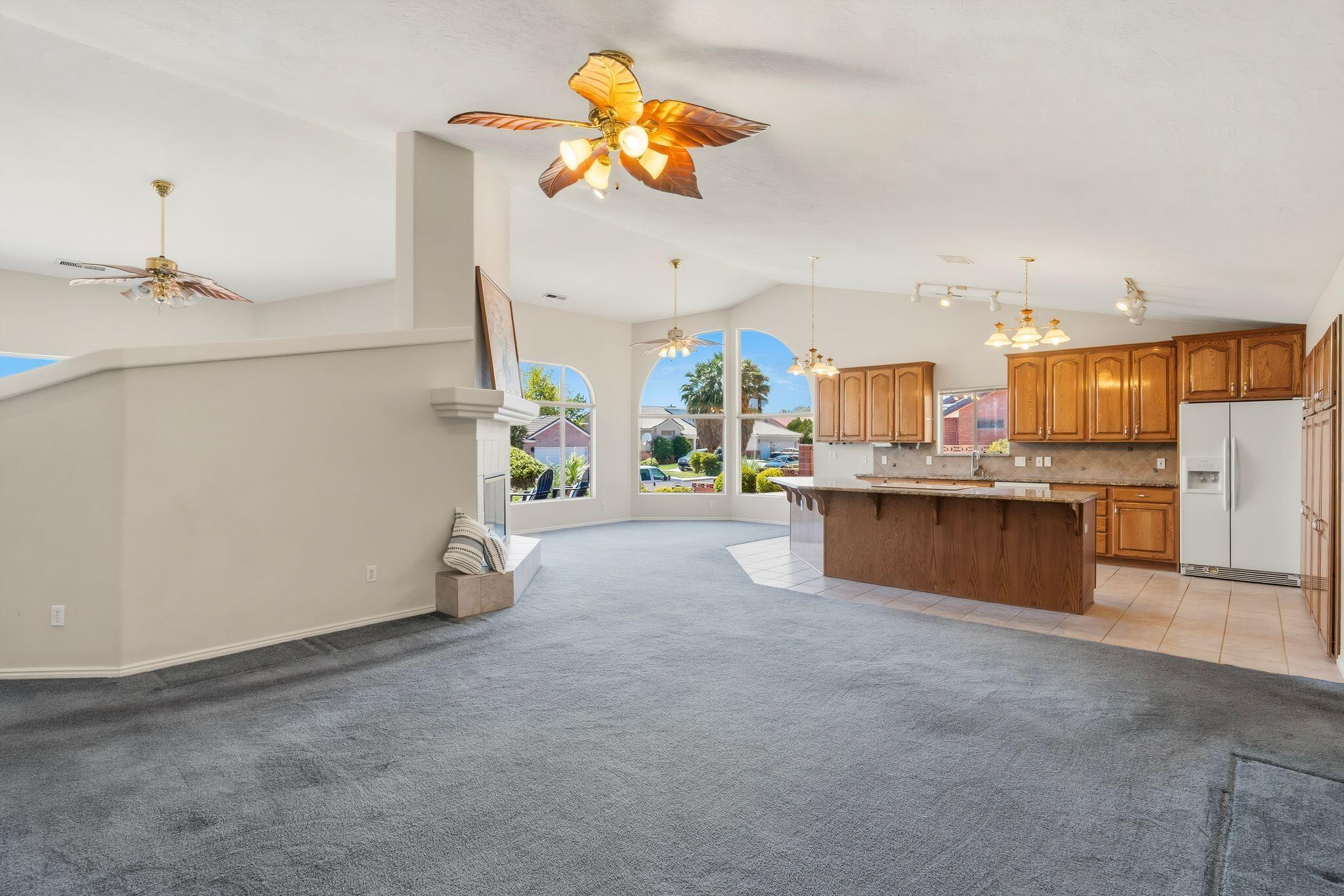 SUNSET PLATEAU - Residential