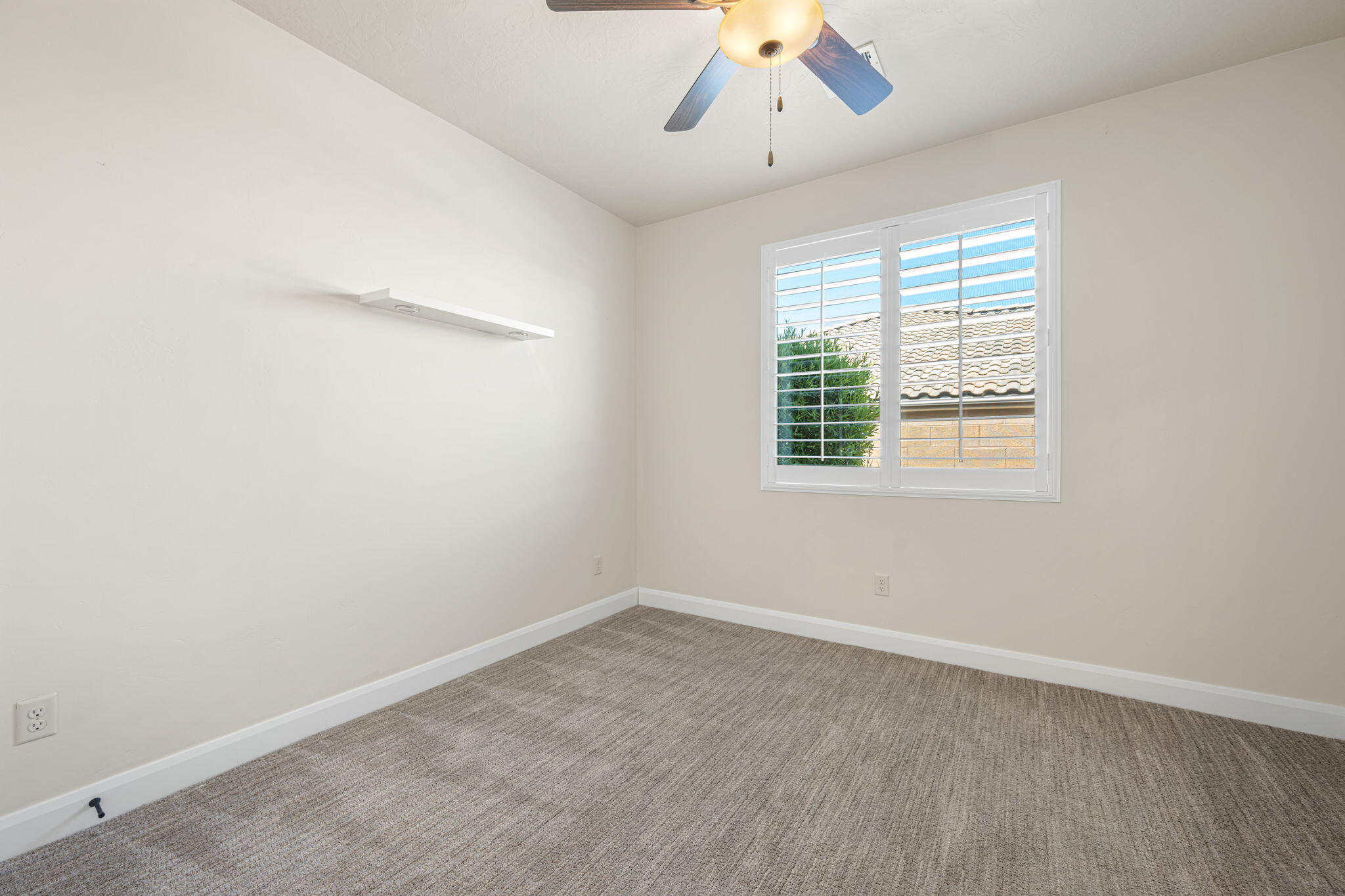 ROADRUNNER RIDGE - Residential