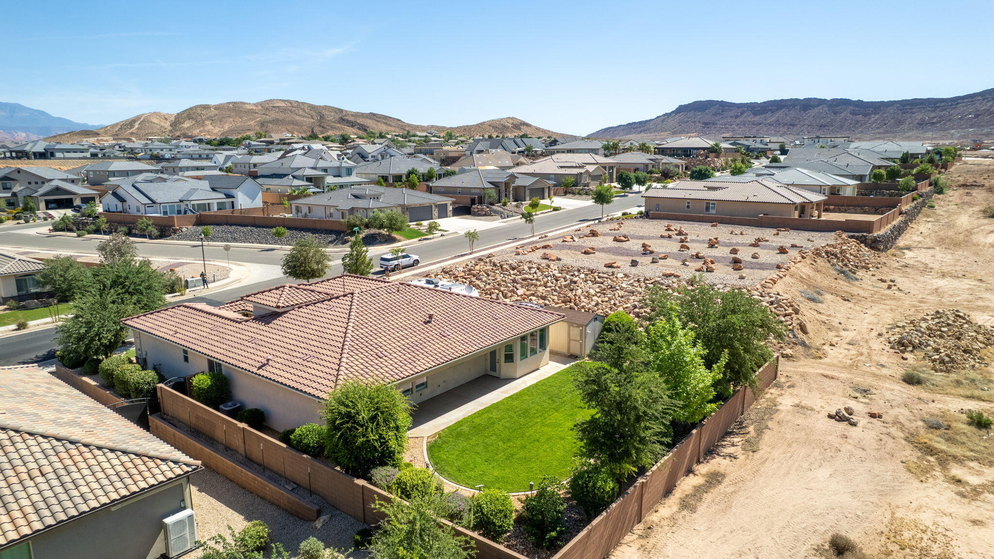 ROADRUNNER RIDGE - Residential