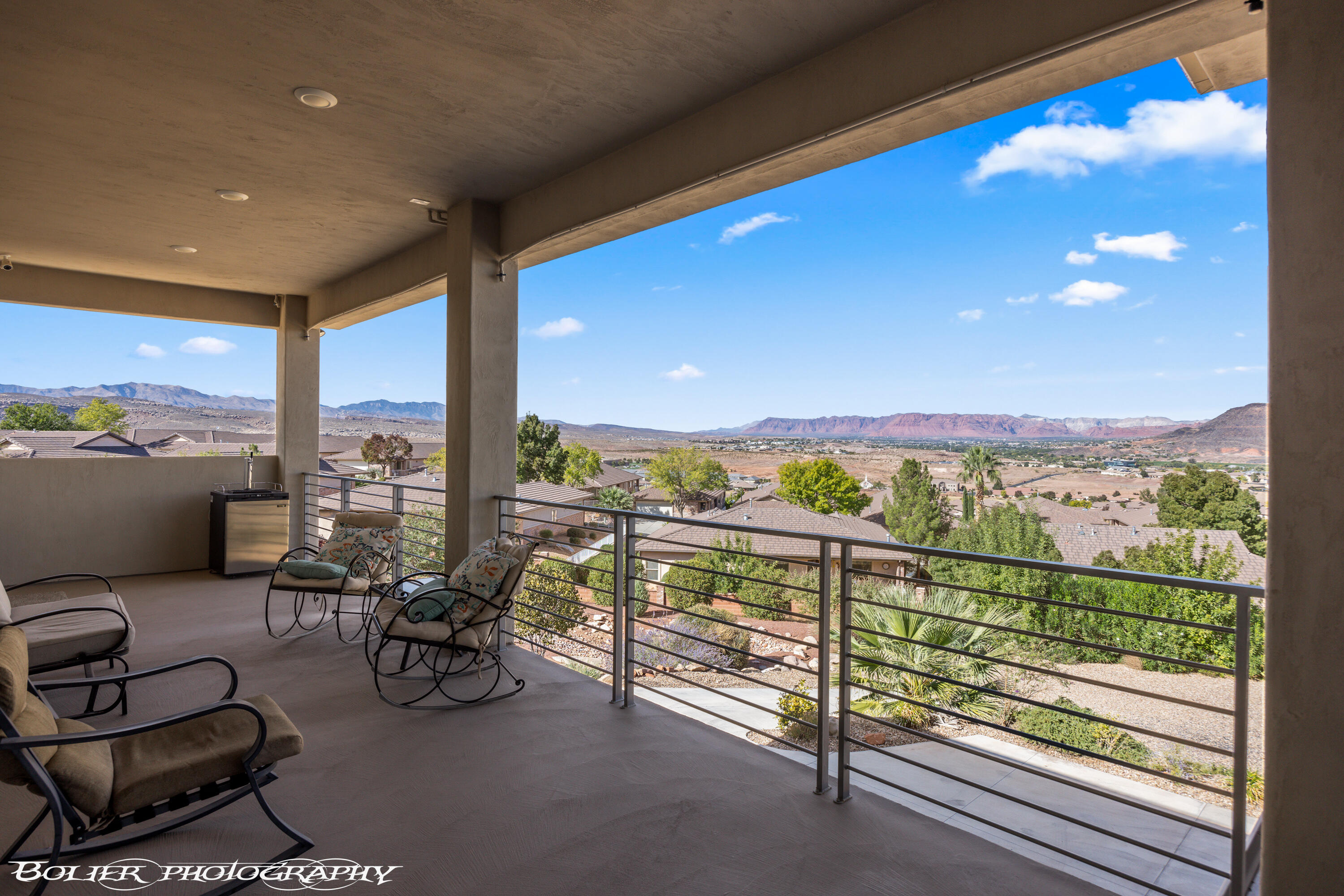 SOUTHGATE VIEWS - Residential
