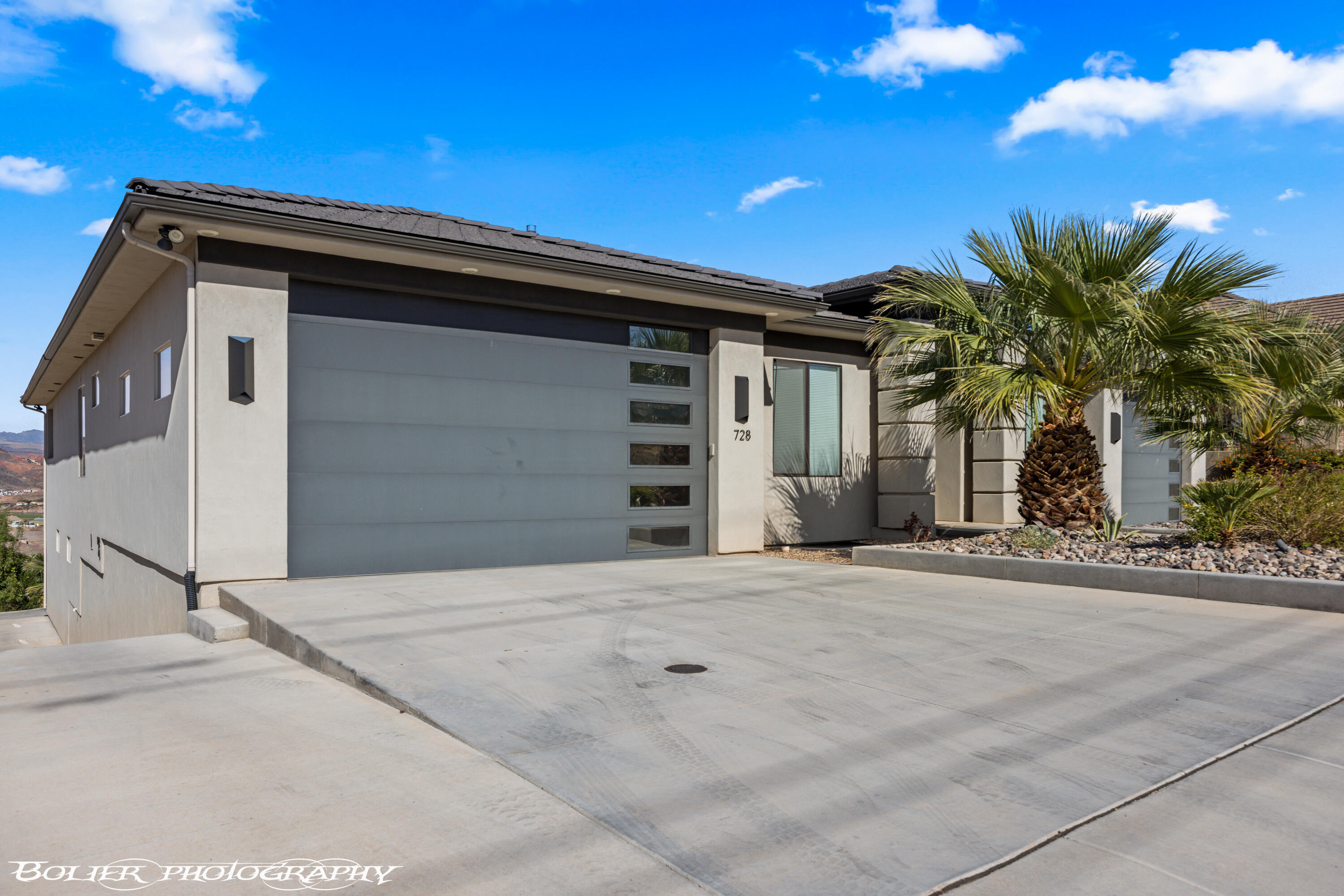 SOUTHGATE VIEWS - Residential
