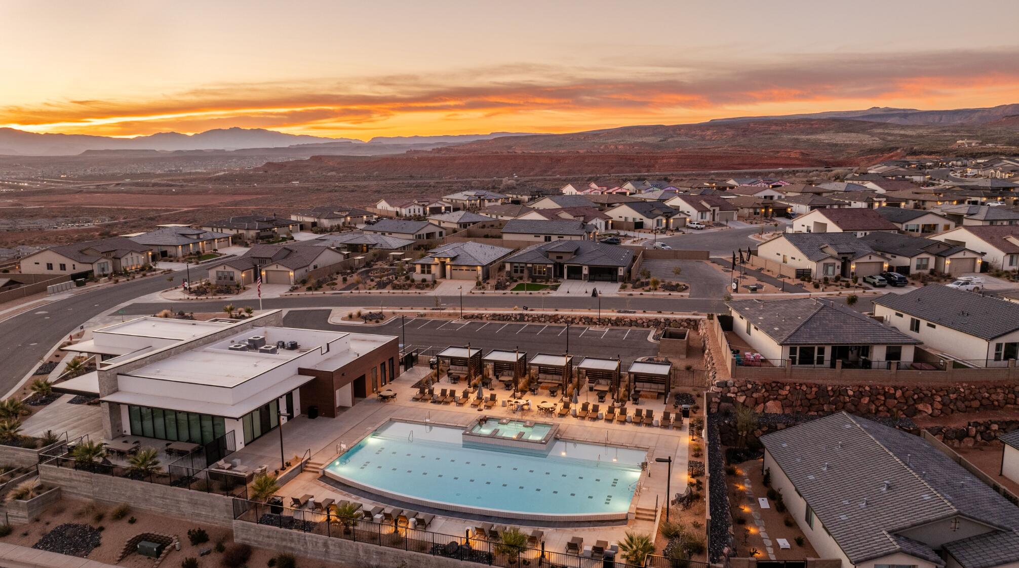 SOLIS AT CORAL CANYON - Residential
