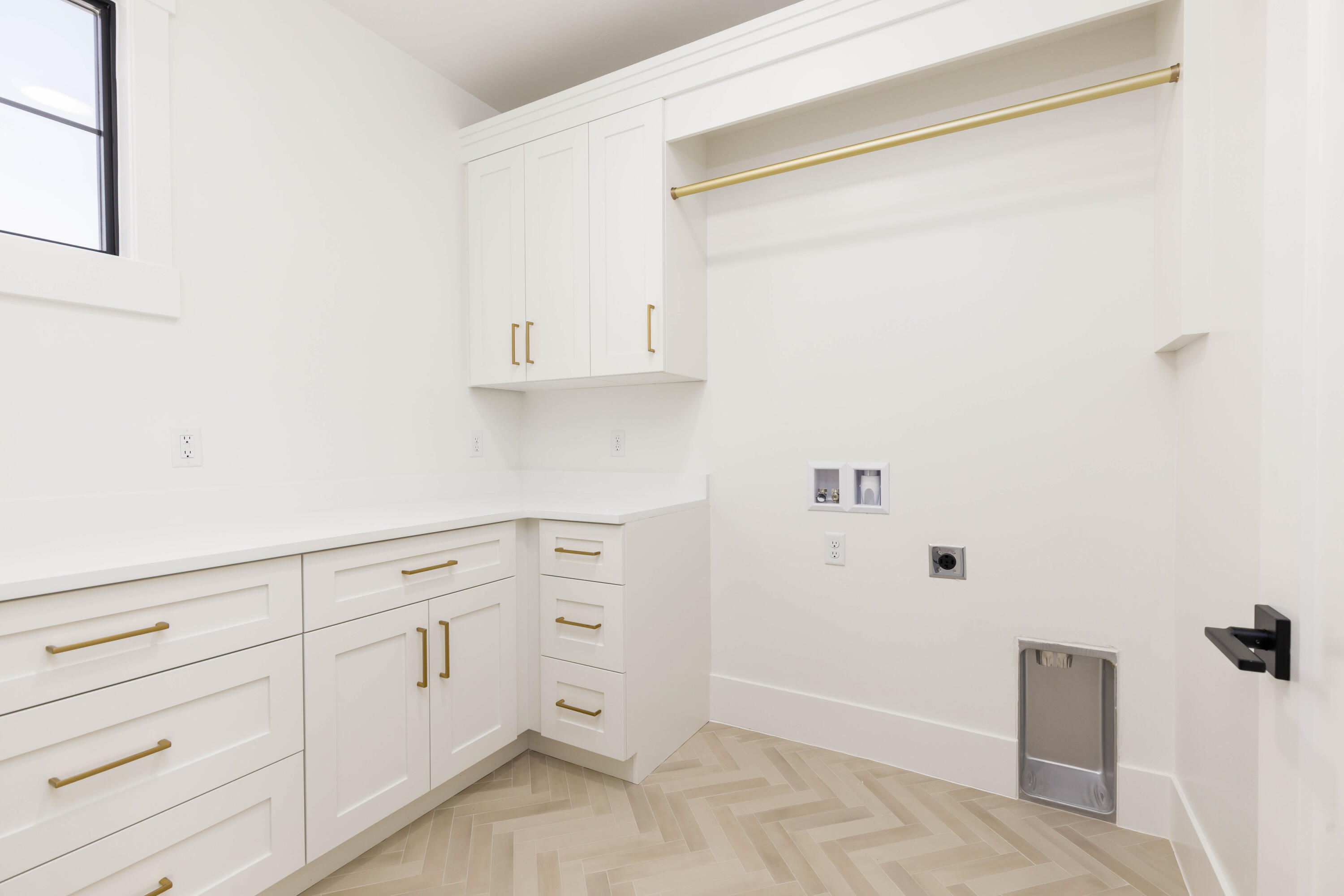 MOORLAND PARK - Residential