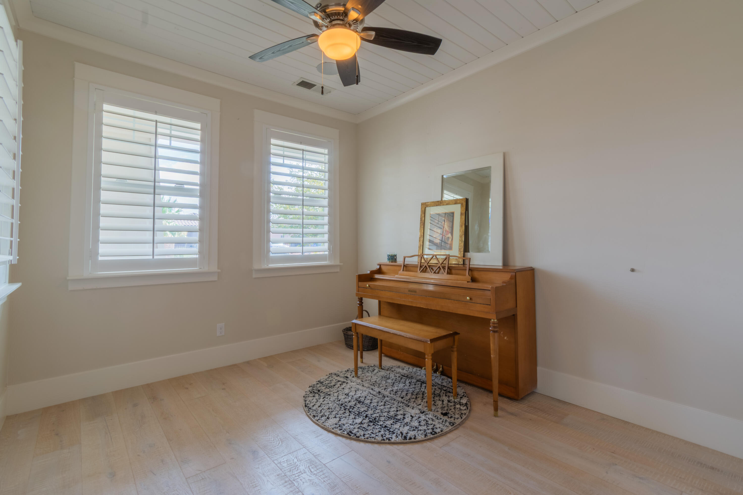 DIXIE SPRINGS - Residential