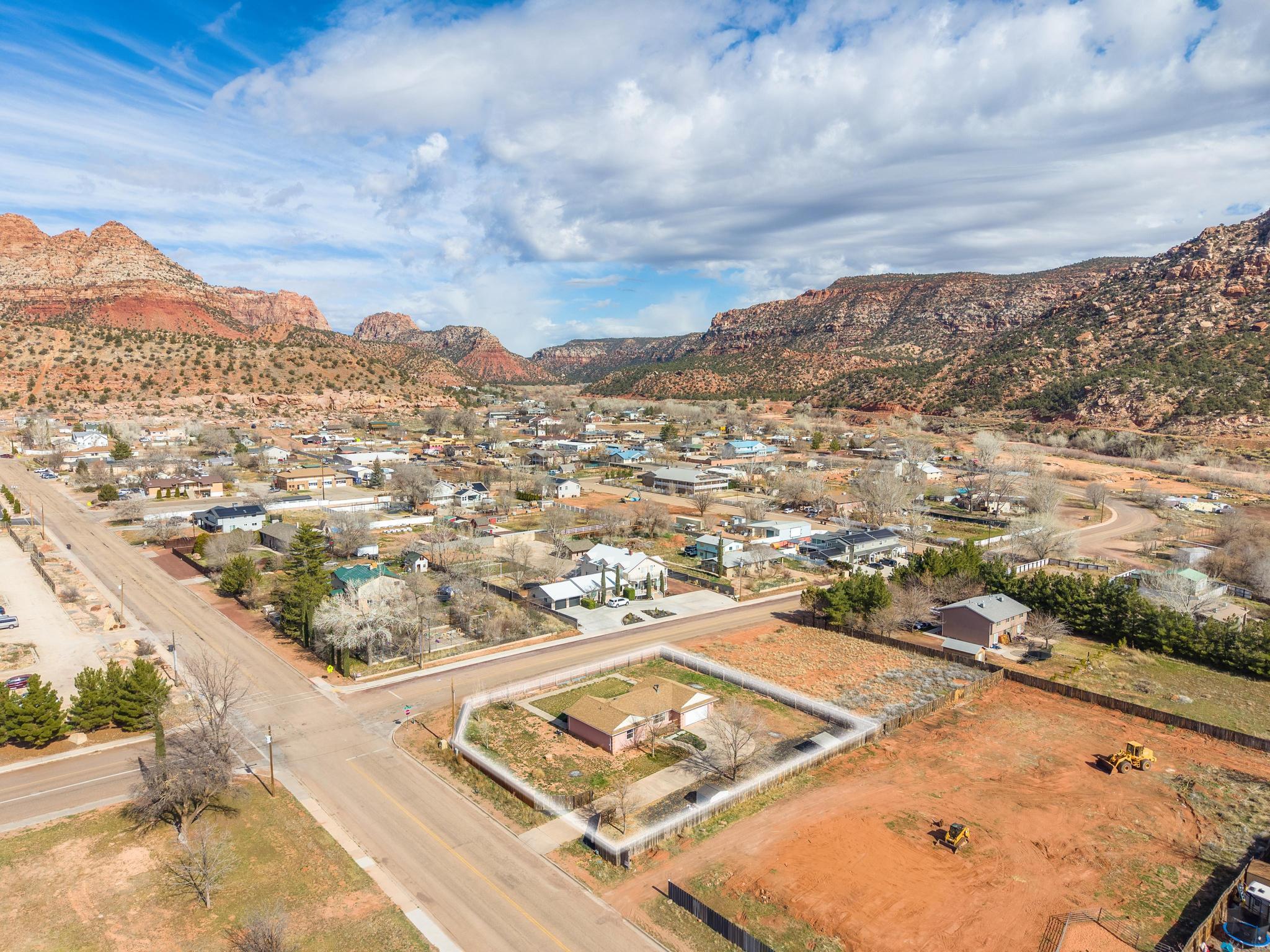 SHORT CREEK - Residential