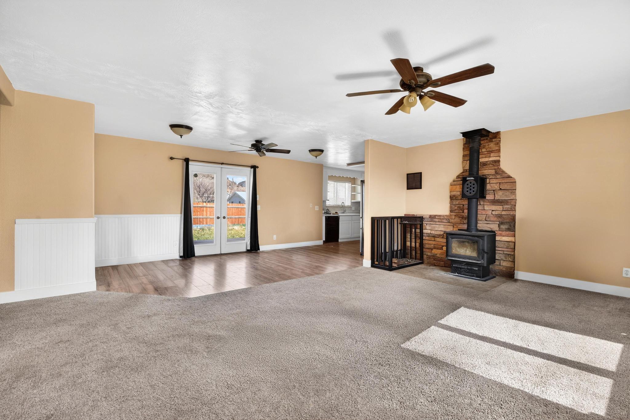 SHORT CREEK - Residential