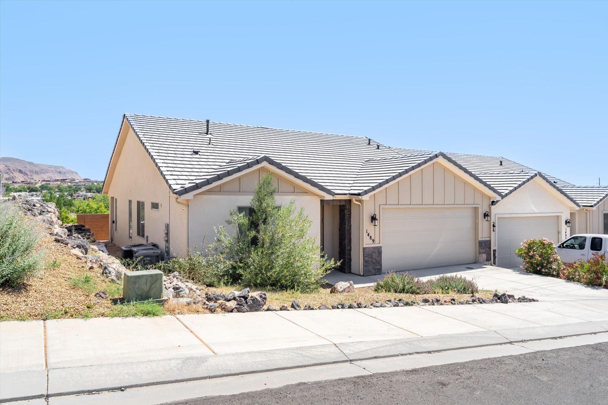 PAINTED SANDS - Residential